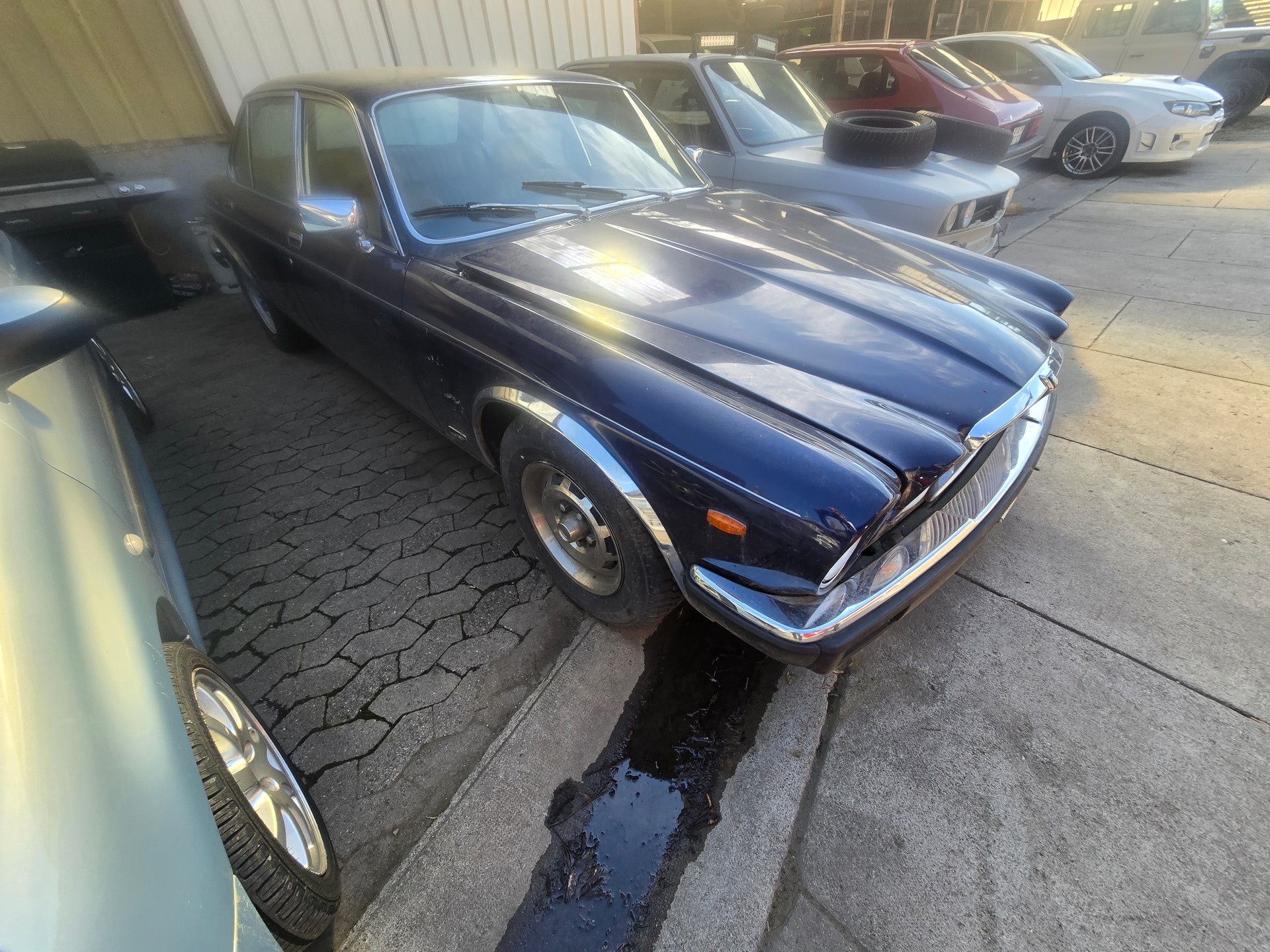 JAGUAR XJ6 4.2 Swiss-image-2