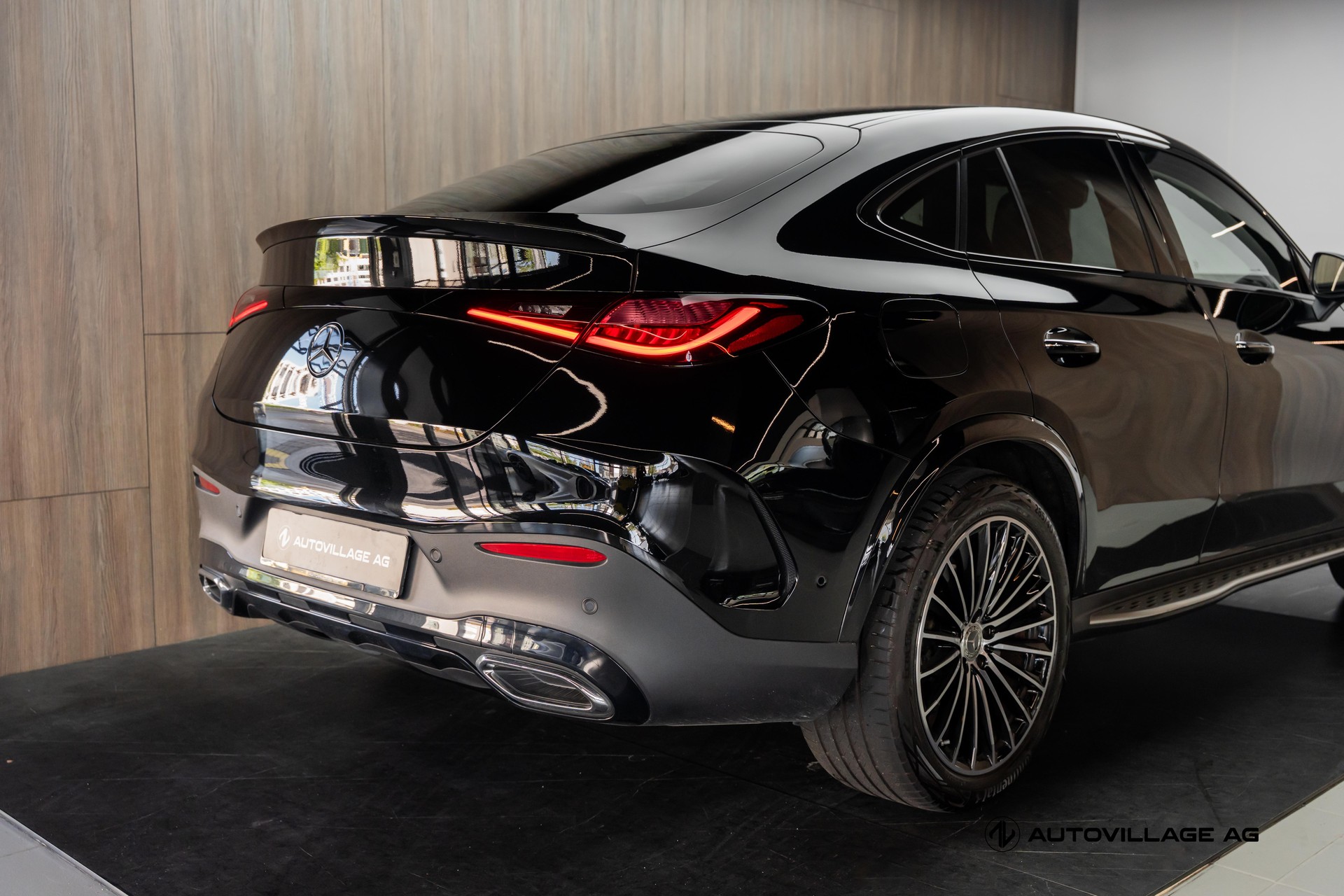 MERCEDES-BENZ GLC Coupé 220 d 4Matic 9G-Tronic-image-25