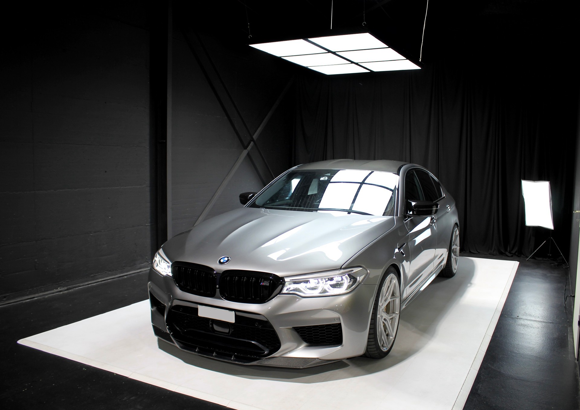 BMW M5 xDrive Drivelogic-image-0