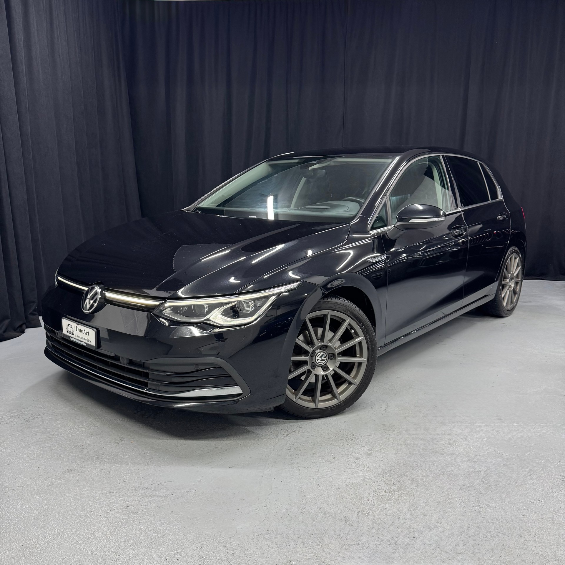 VW Golf 8 2.0 TDI Style DSG-image-1