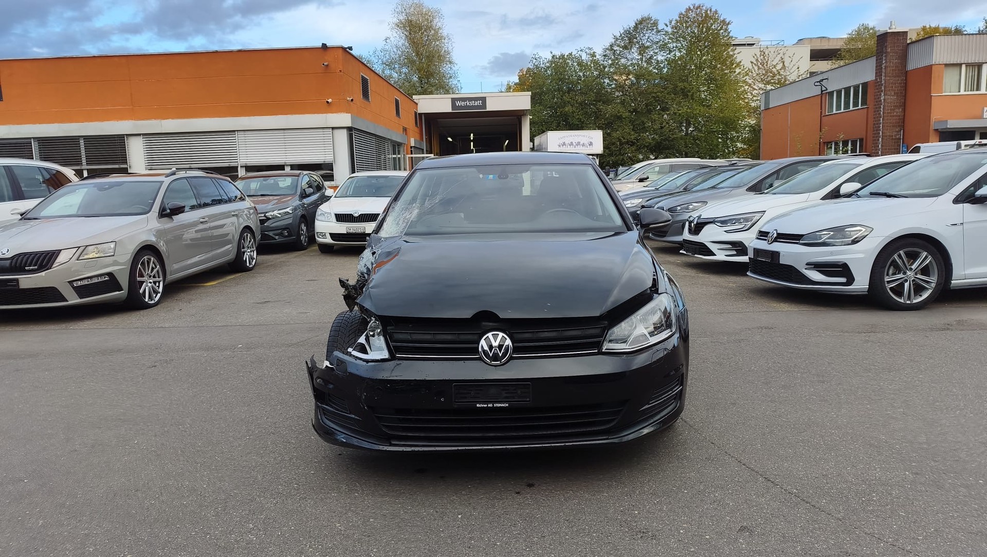 VW Golf 1.6 TDI Trendline-image-1