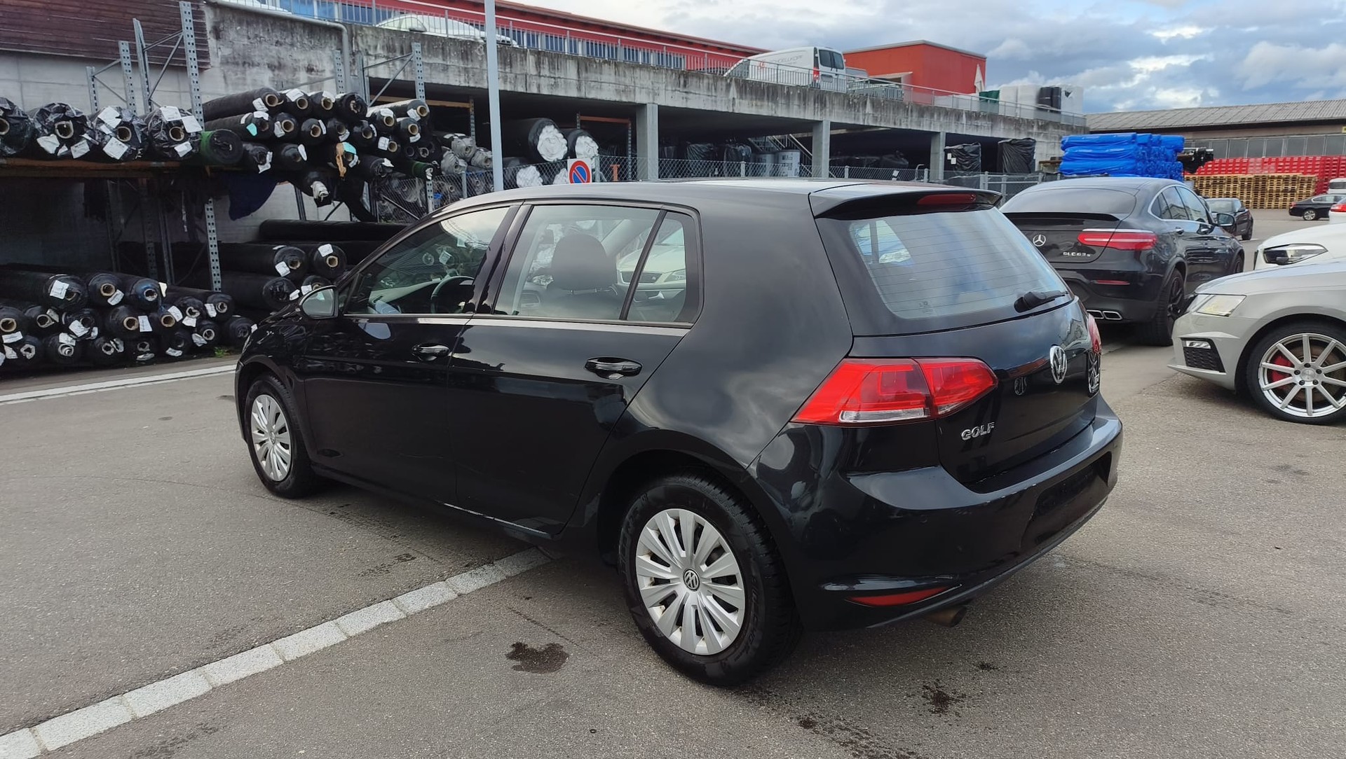 VW Golf 1.6 TDI Trendline-image-3