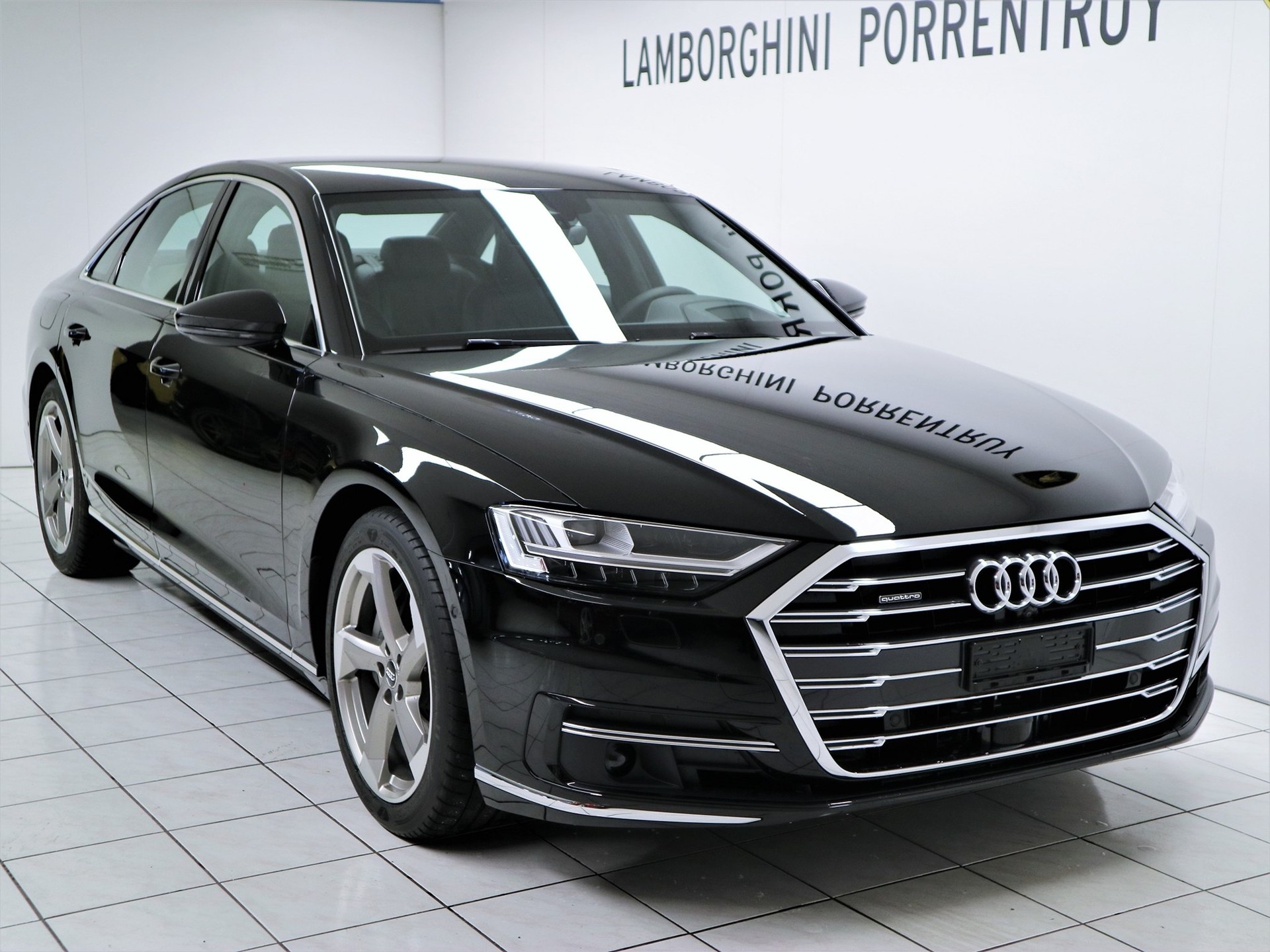 AUDI A8 55 TFSI quattro tiptronic-image-3