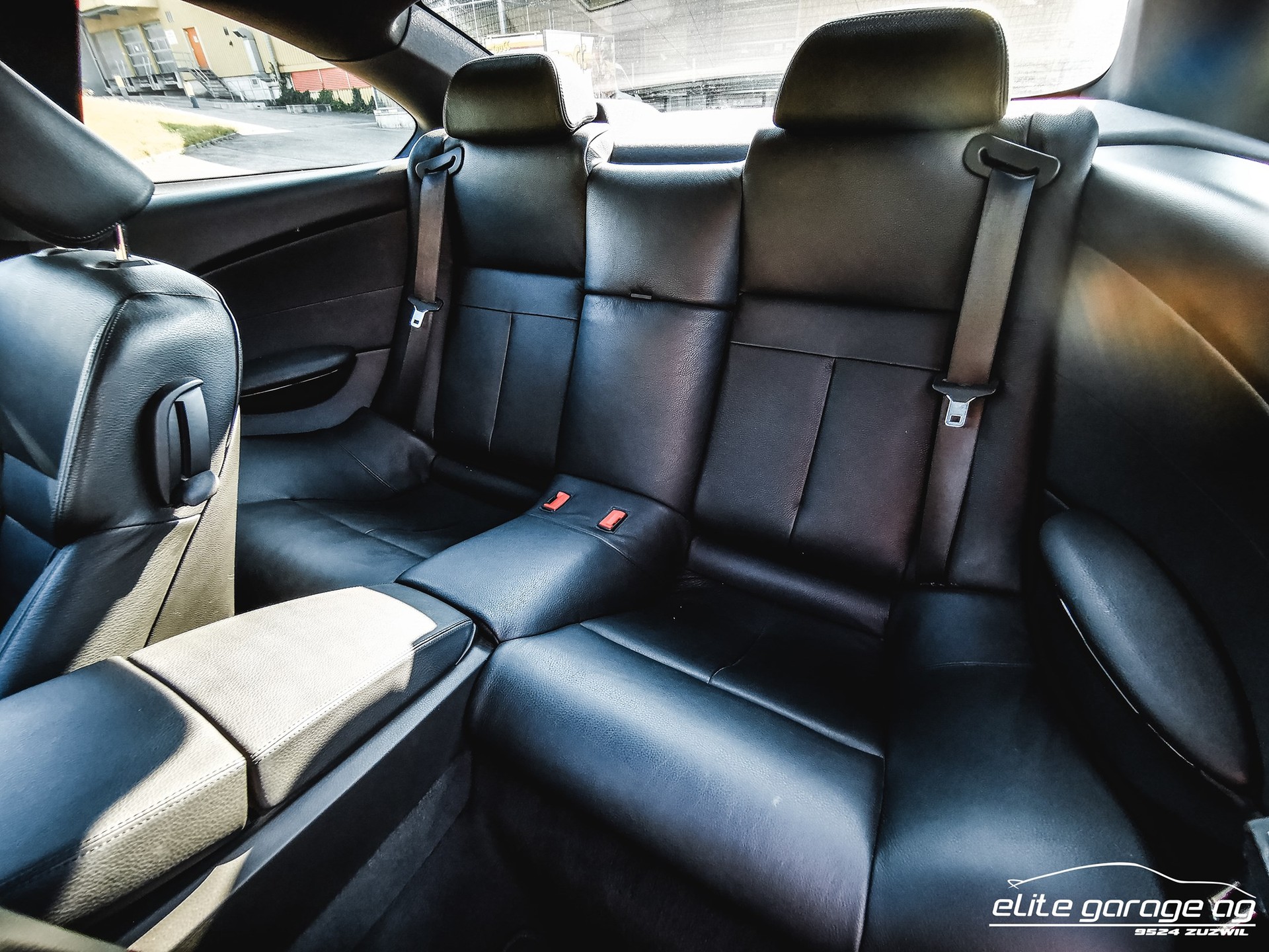BMW M6-image-14