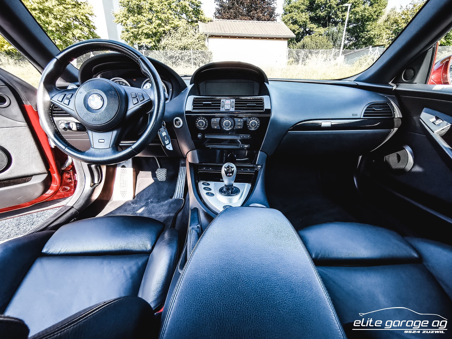 BMW M6-image-12
