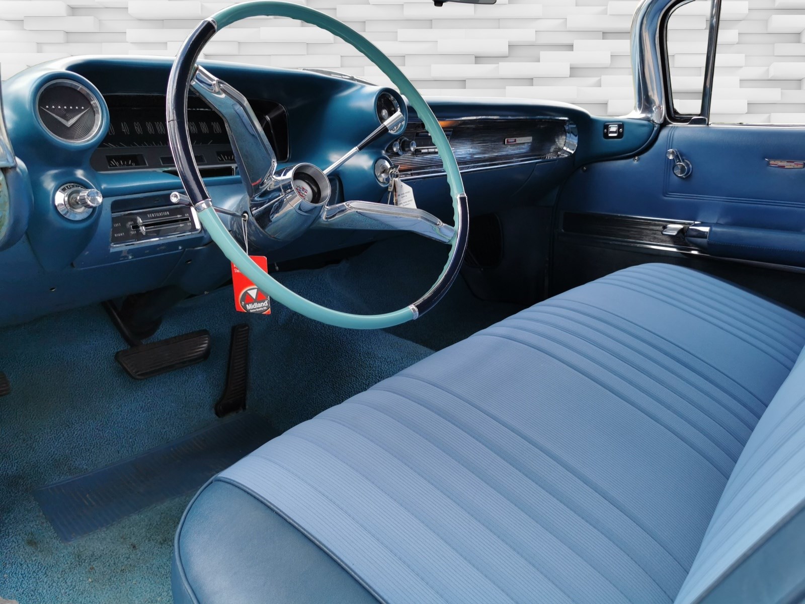 CADILLAC Serie 62 Sedan 4 door 6.4 V8-image-5