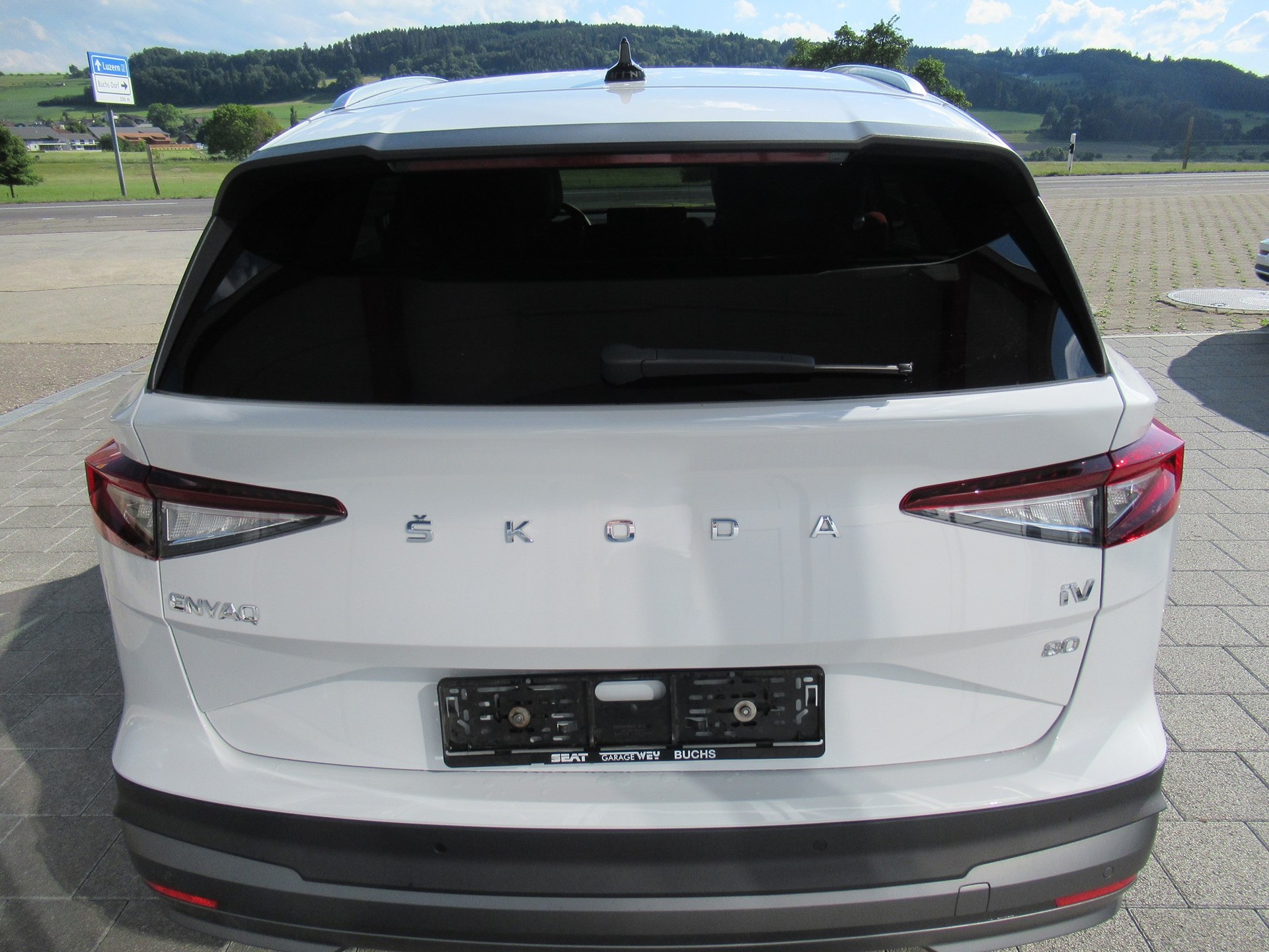 SKODA Enyaq iV 80-image-3