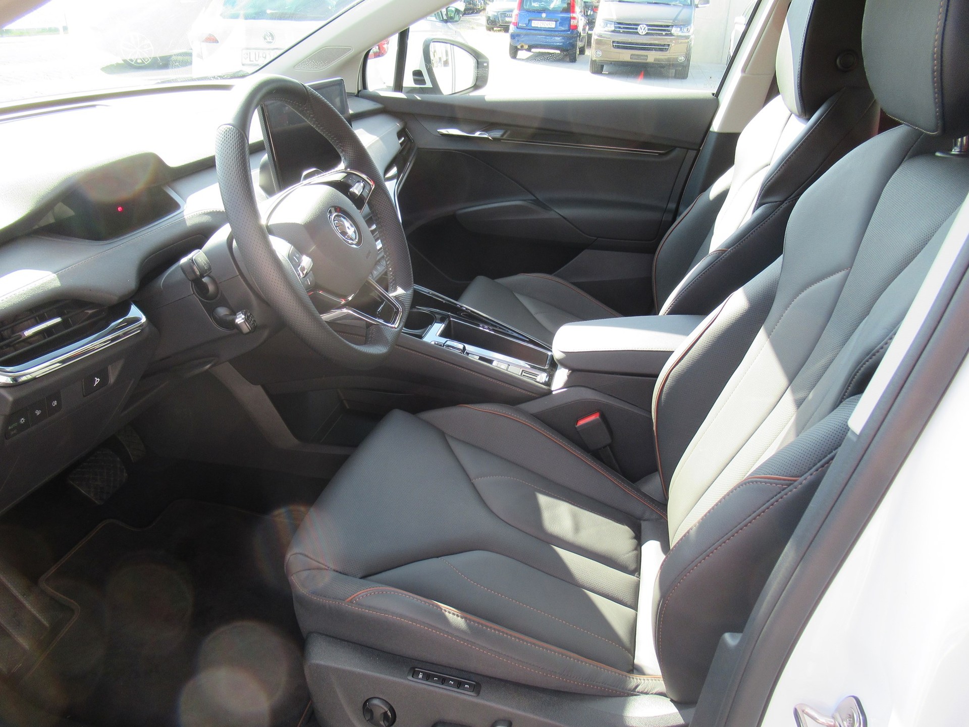 SKODA Enyaq iV 80-image-6