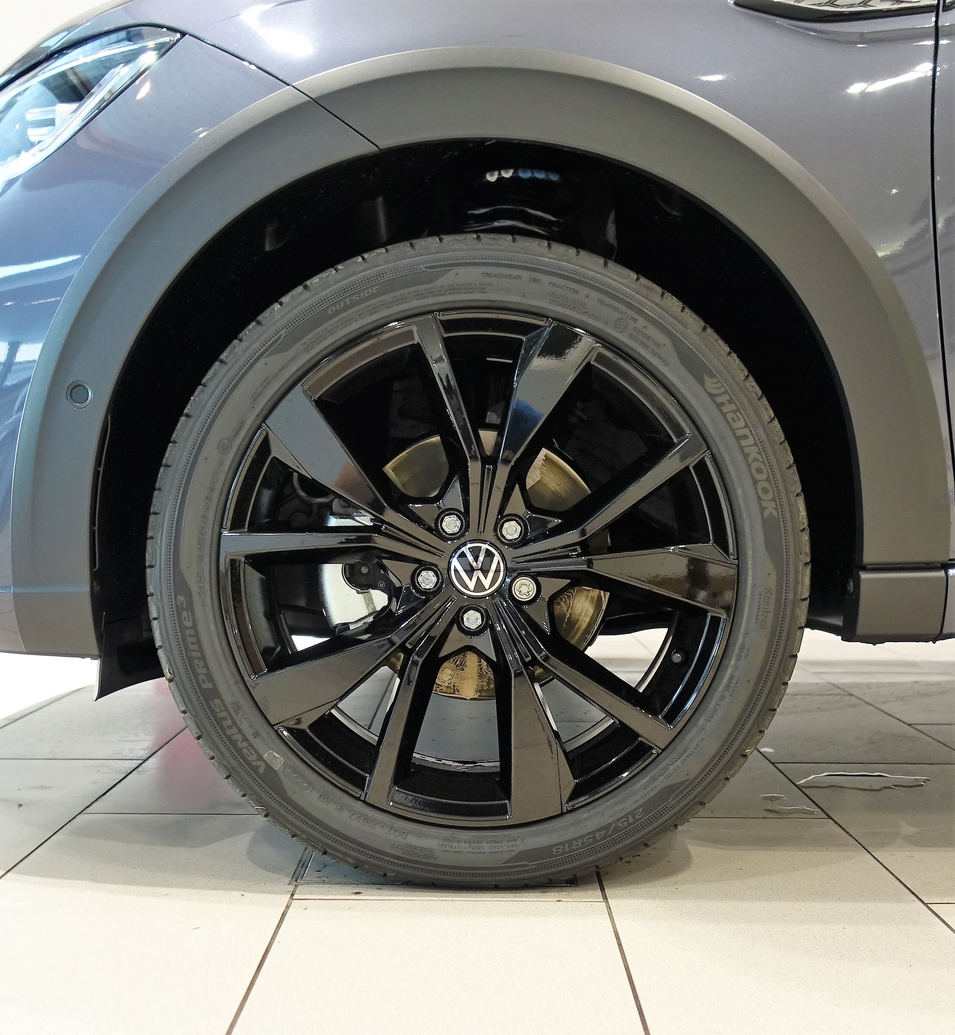 VW Taigo 1.5 TSI R-Line DSG-image-2