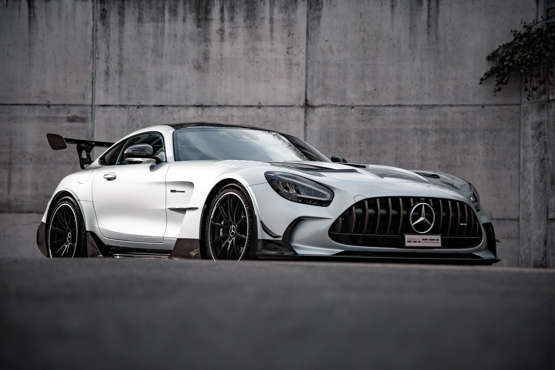 MERCEDES-BENZ AMG GT Black Series-image-15