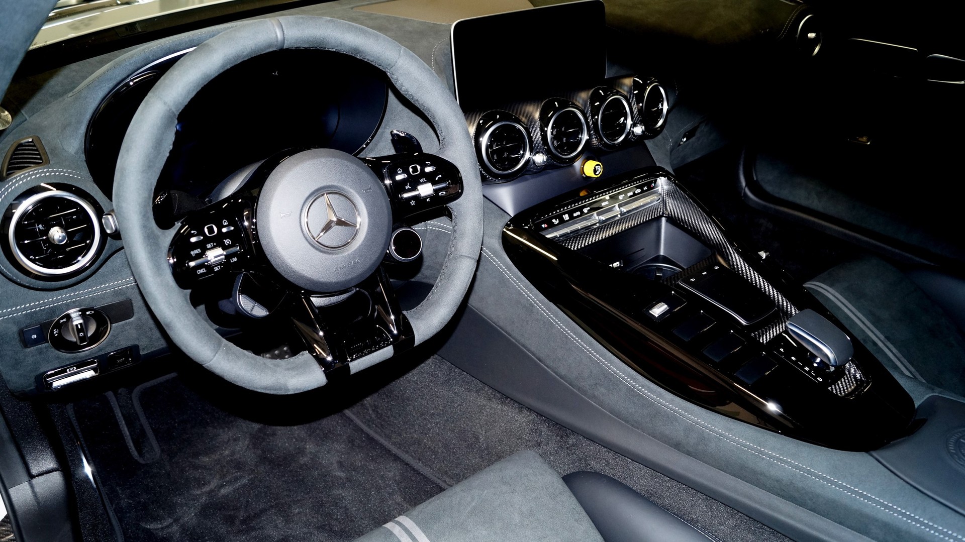 MERCEDES-BENZ AMG GT Black Series-image-27