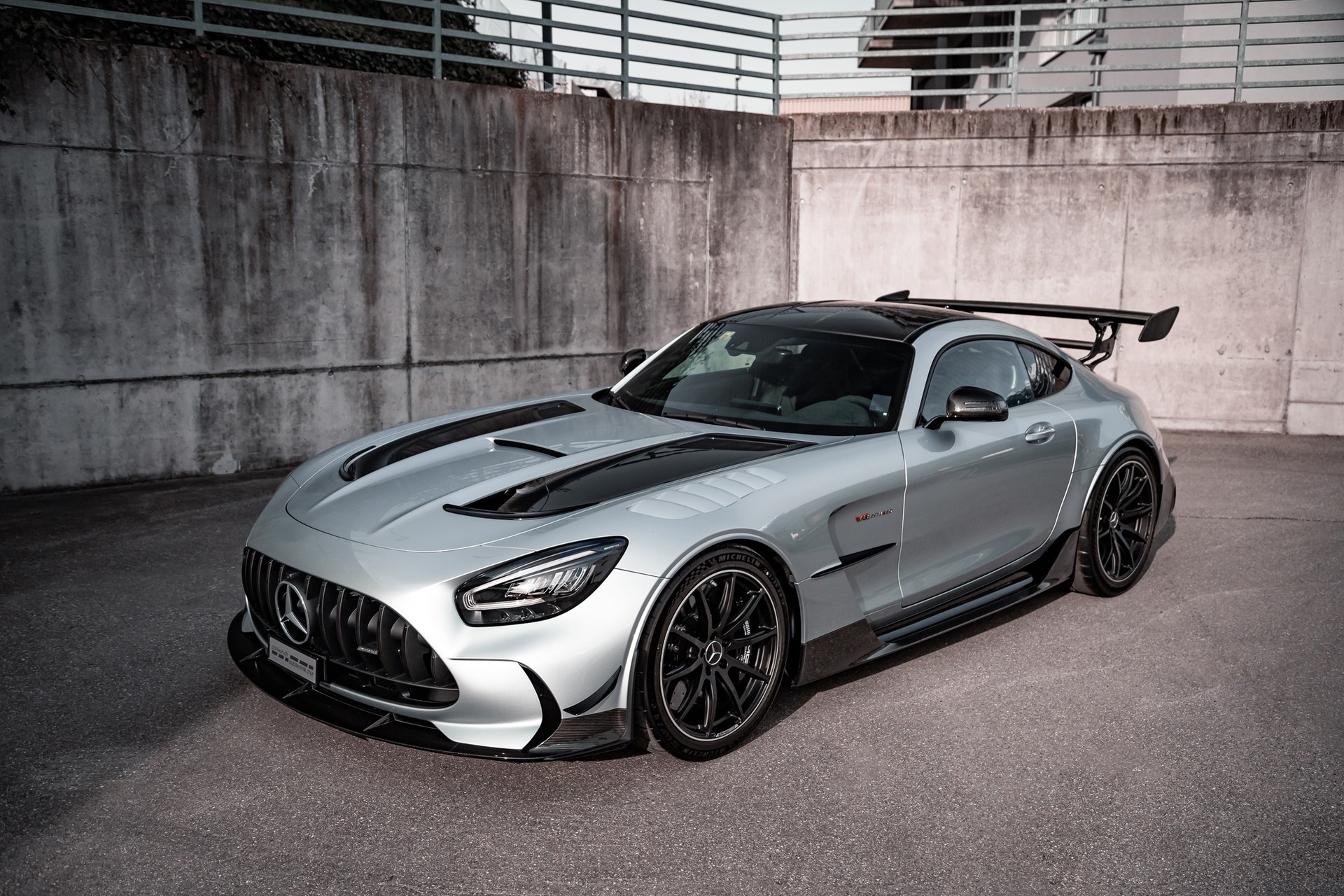 MERCEDES-BENZ AMG GT Black Series-image-5