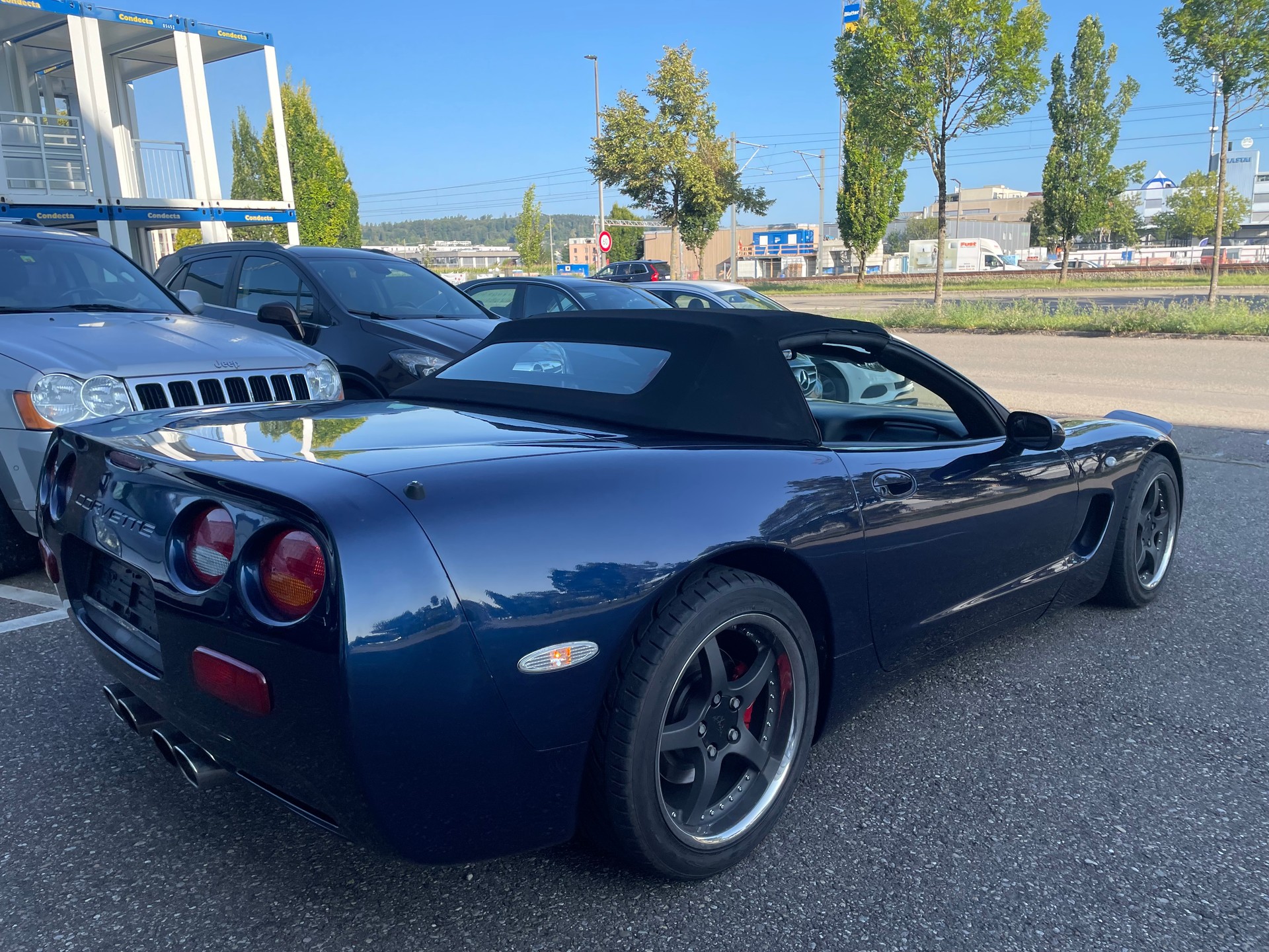 CHEVROLET Corvette 5.7 LS1 Convertible A-image-9