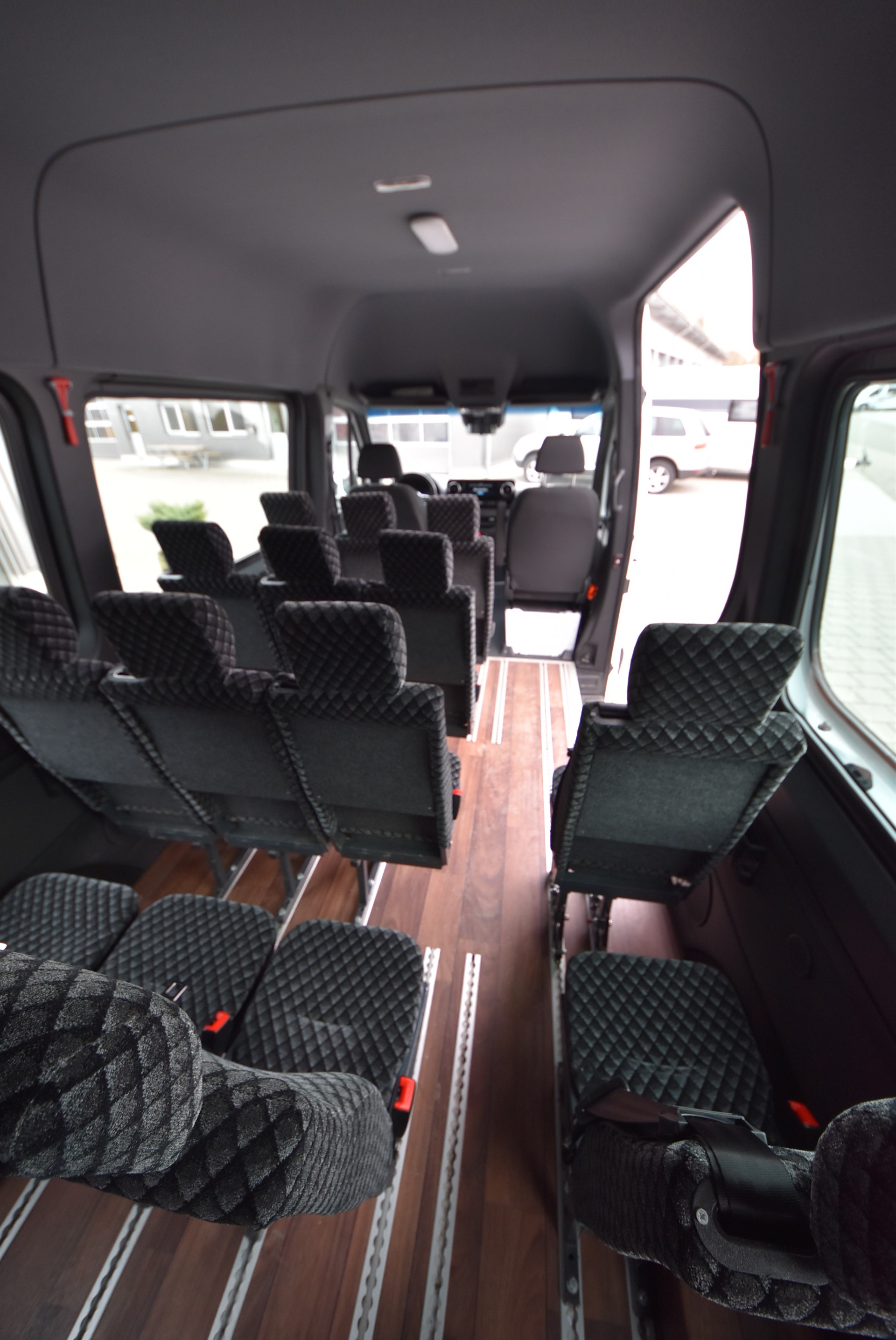 MERCEDES-BENZ Sprinter 317 CDI-image-12