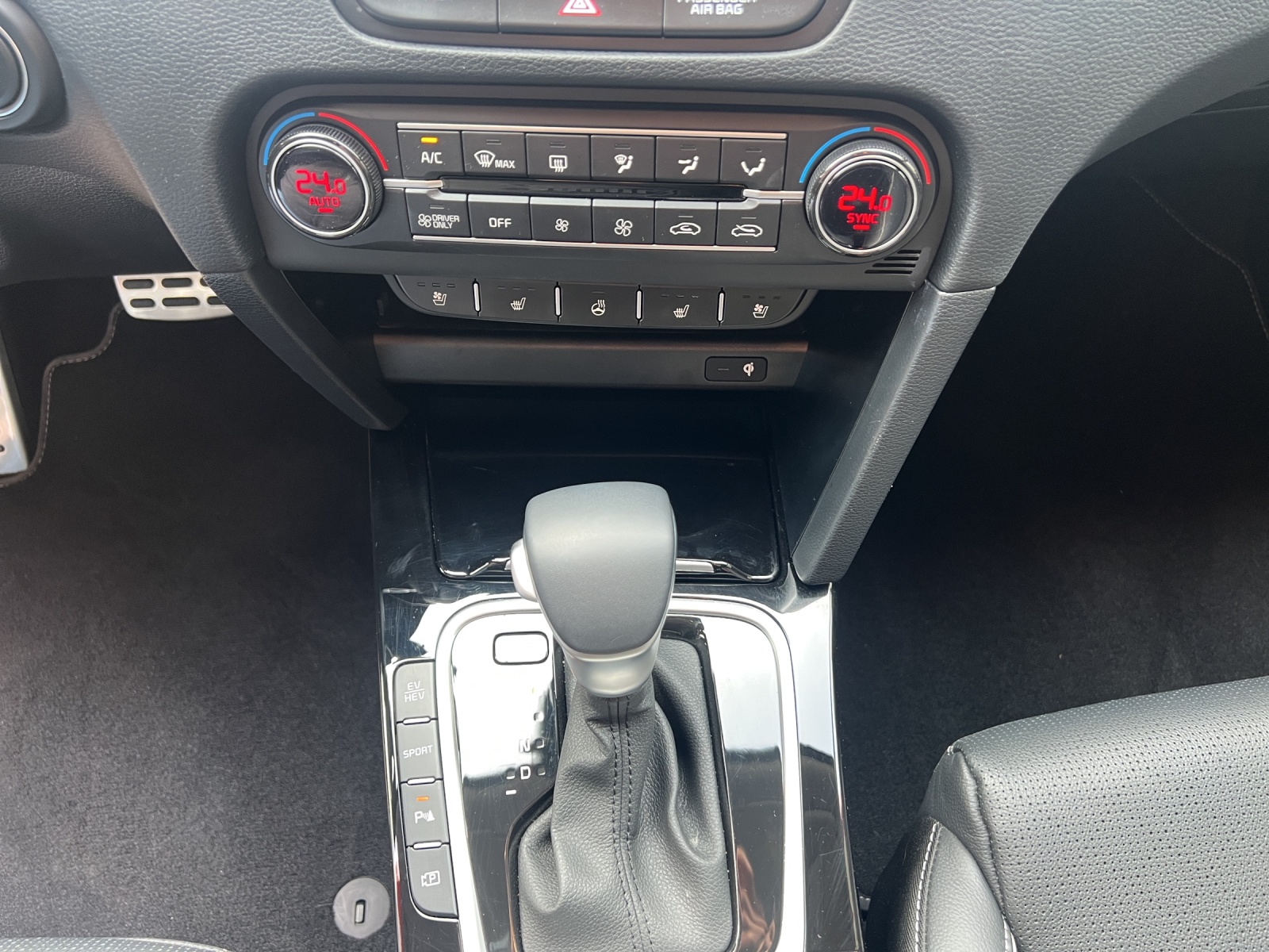 KIA Ceed SW1.6 GDi PHEV Style-image-9