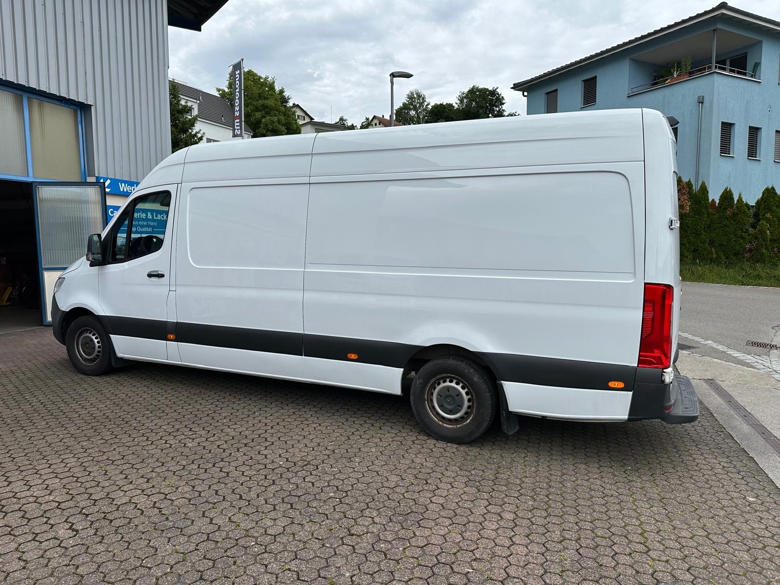 MERCEDES-BENZ 316 CDI-image-1