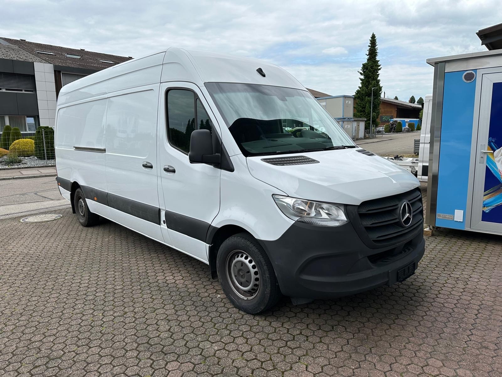MERCEDES-BENZ 316 CDI-image-0