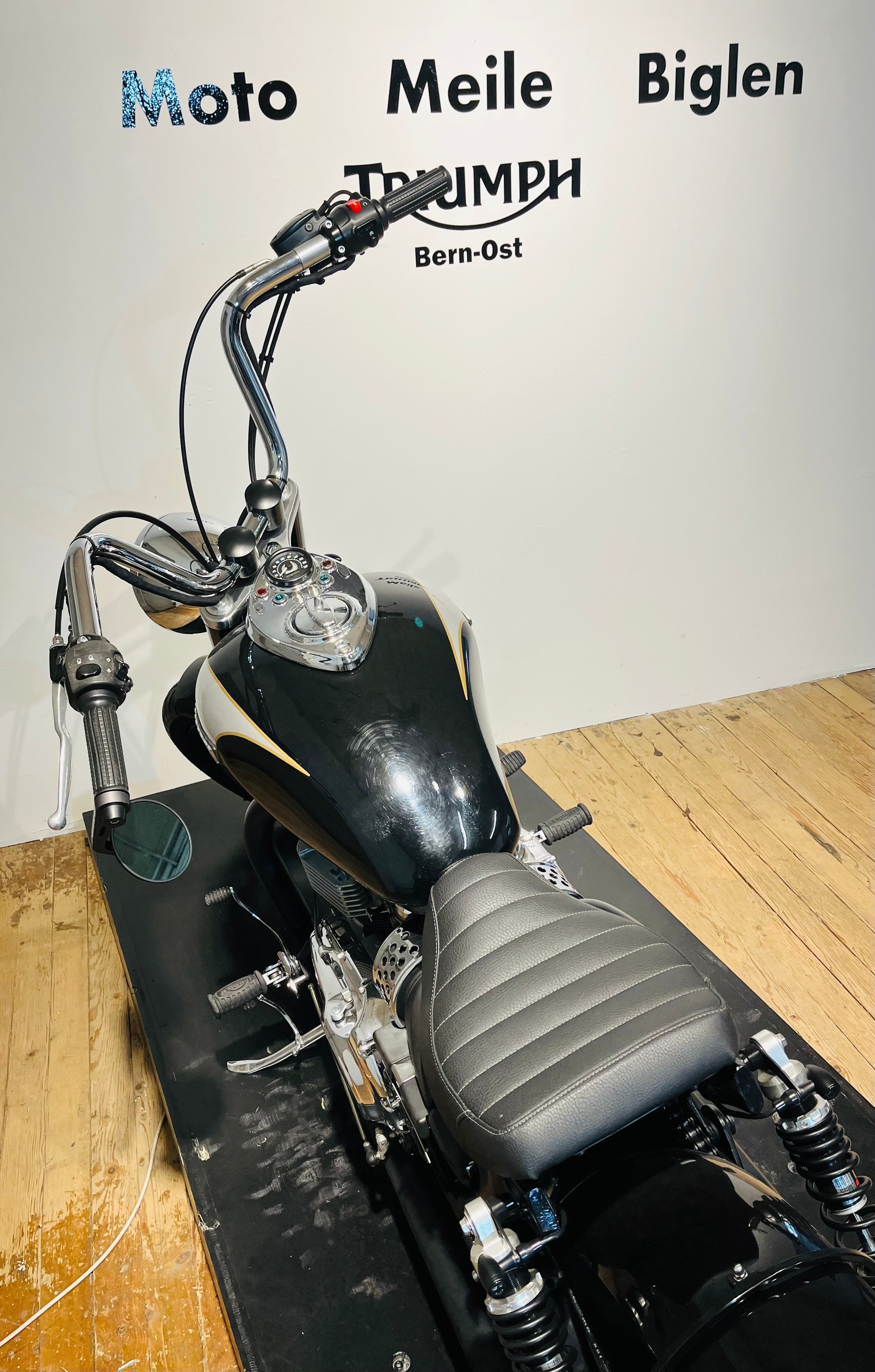 TRIUMPH Bonneville America 800-image-7