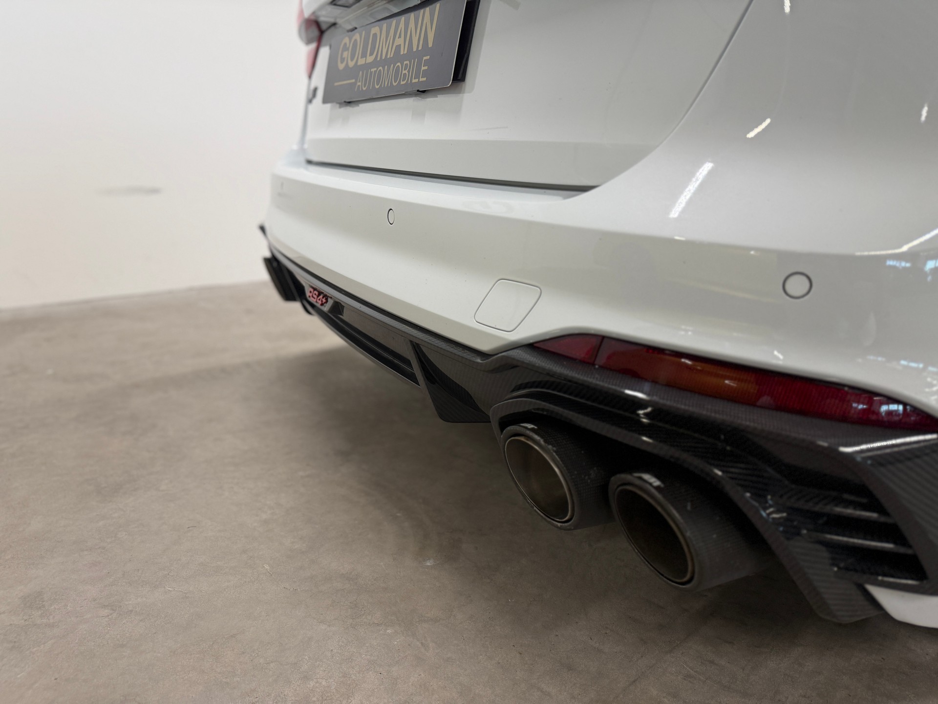 AUDI RS4+ Avant 2.9 TFSI quattro tiptronic-image-8