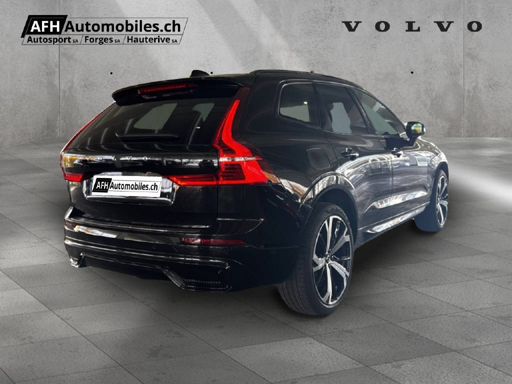 VOLVO XC60 2.0 T6 TE Ultimate Dark eAWD-image-14