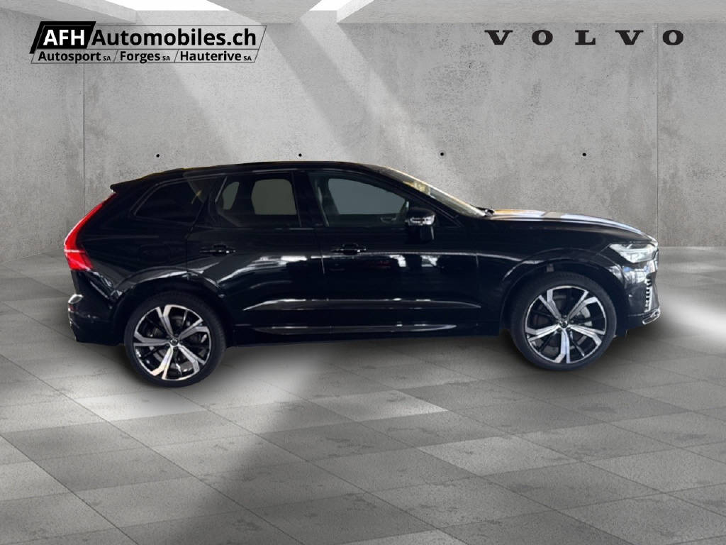 VOLVO XC60 2.0 T6 TE Ultimate Dark eAWD-image-15