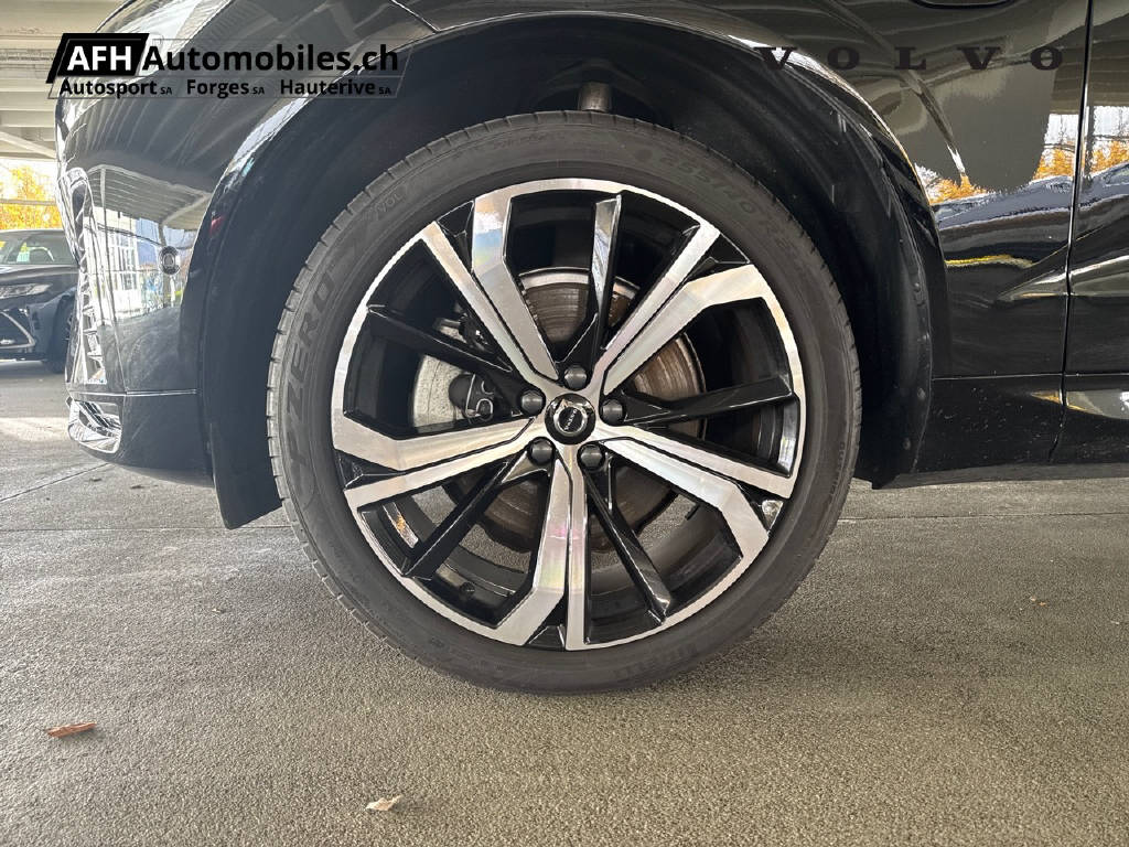 VOLVO XC60 2.0 T6 TE Ultimate Dark eAWD-image-18