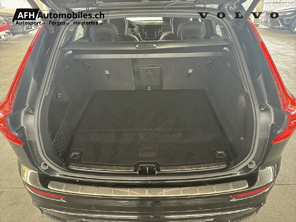 VOLVO XC60 2.0 T6 TE Ultimate Dark eAWD-image-9