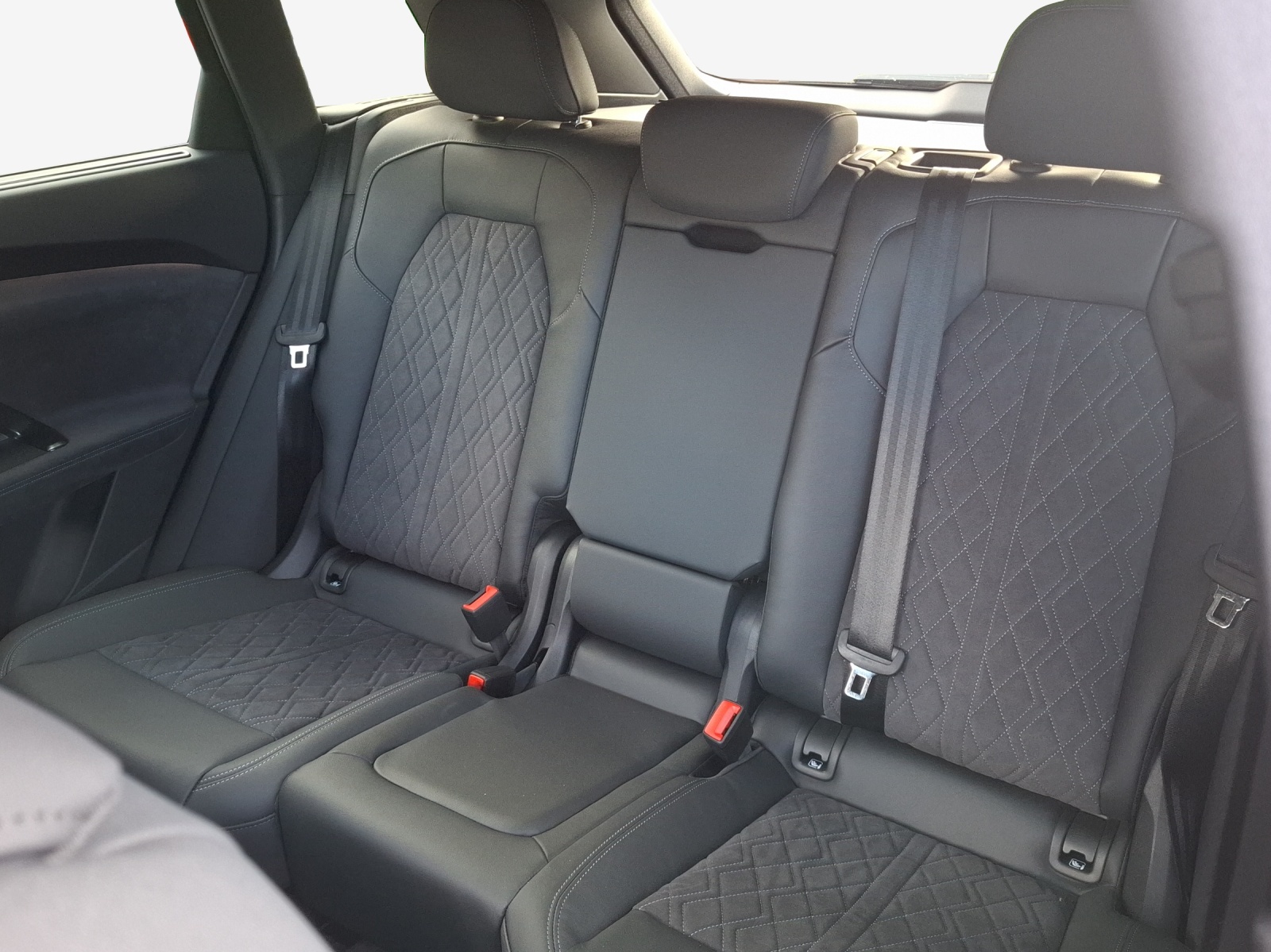 AUDI Q5 TDI quattro 150 kW S-tronic-image-11