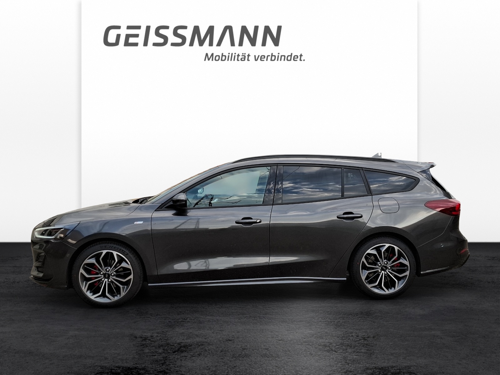 FORD Focus Station Wagon 1.0i EcoB Hybrid 155 ST-Line X-image-1