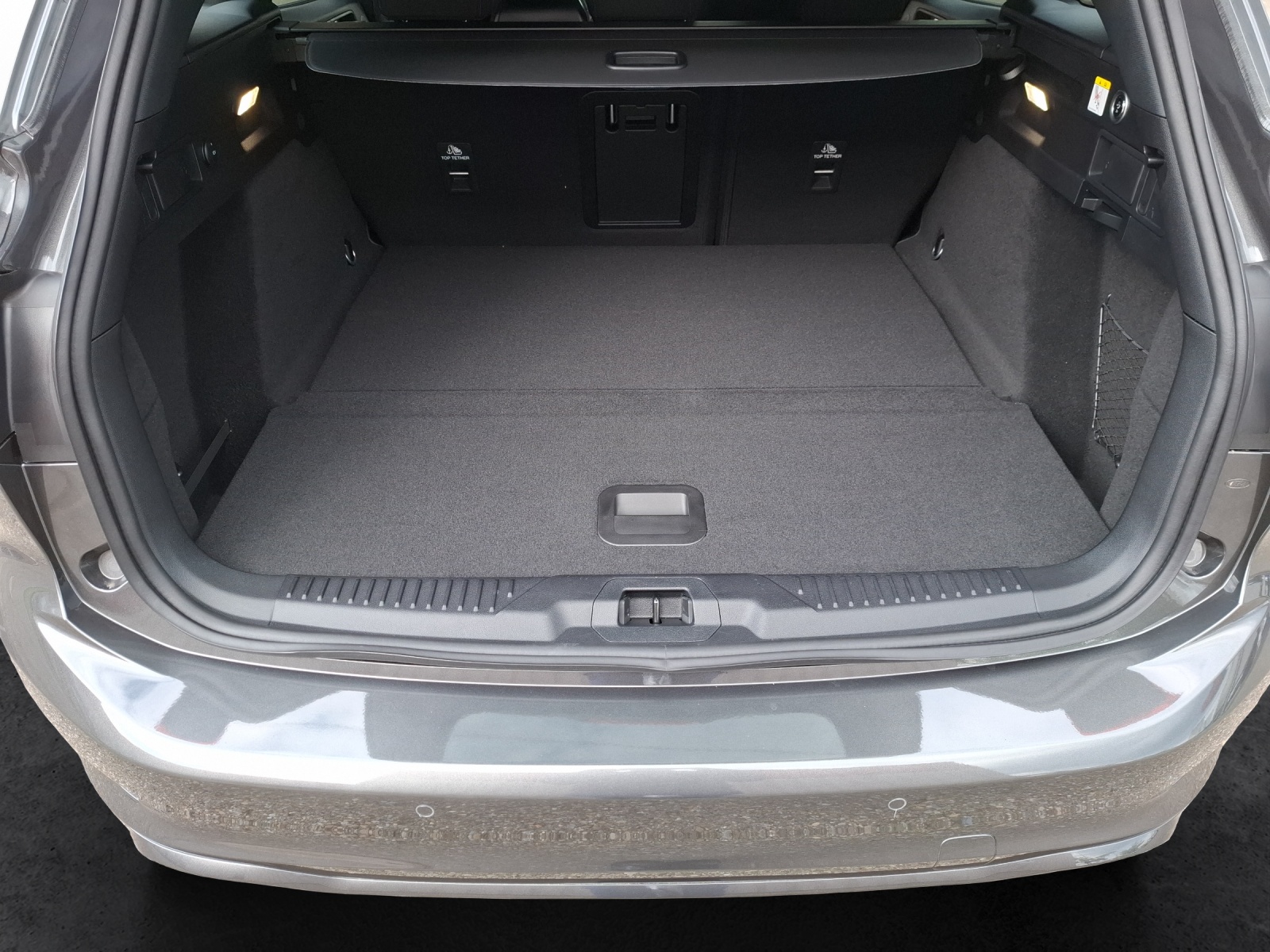 FORD Focus Station Wagon 1.0i EcoB Hybrid 155 ST-Line X-image-10