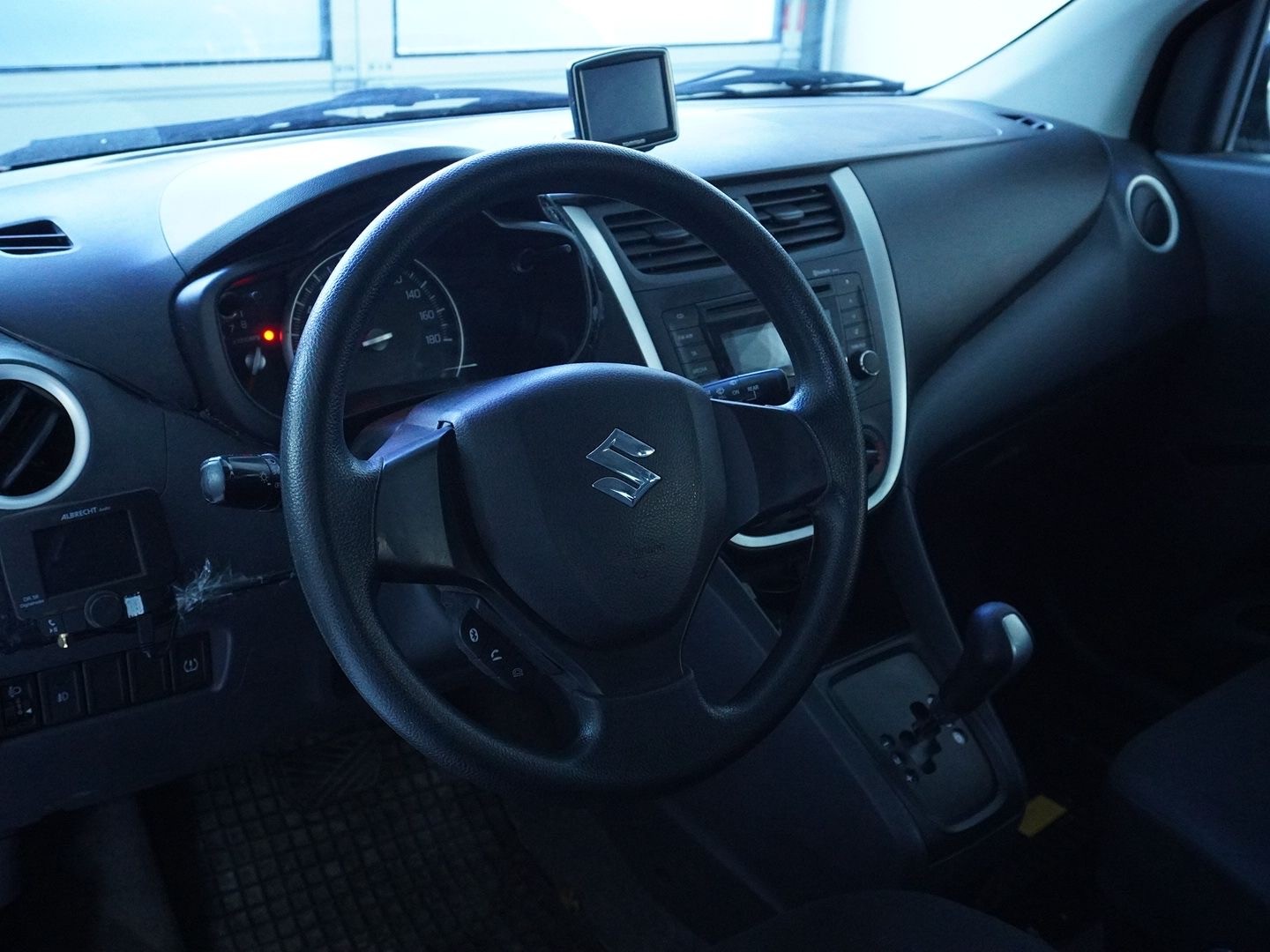 SUZUKI Celerio 1.0 Sergio Cellano Top AGS-showroom-element-2