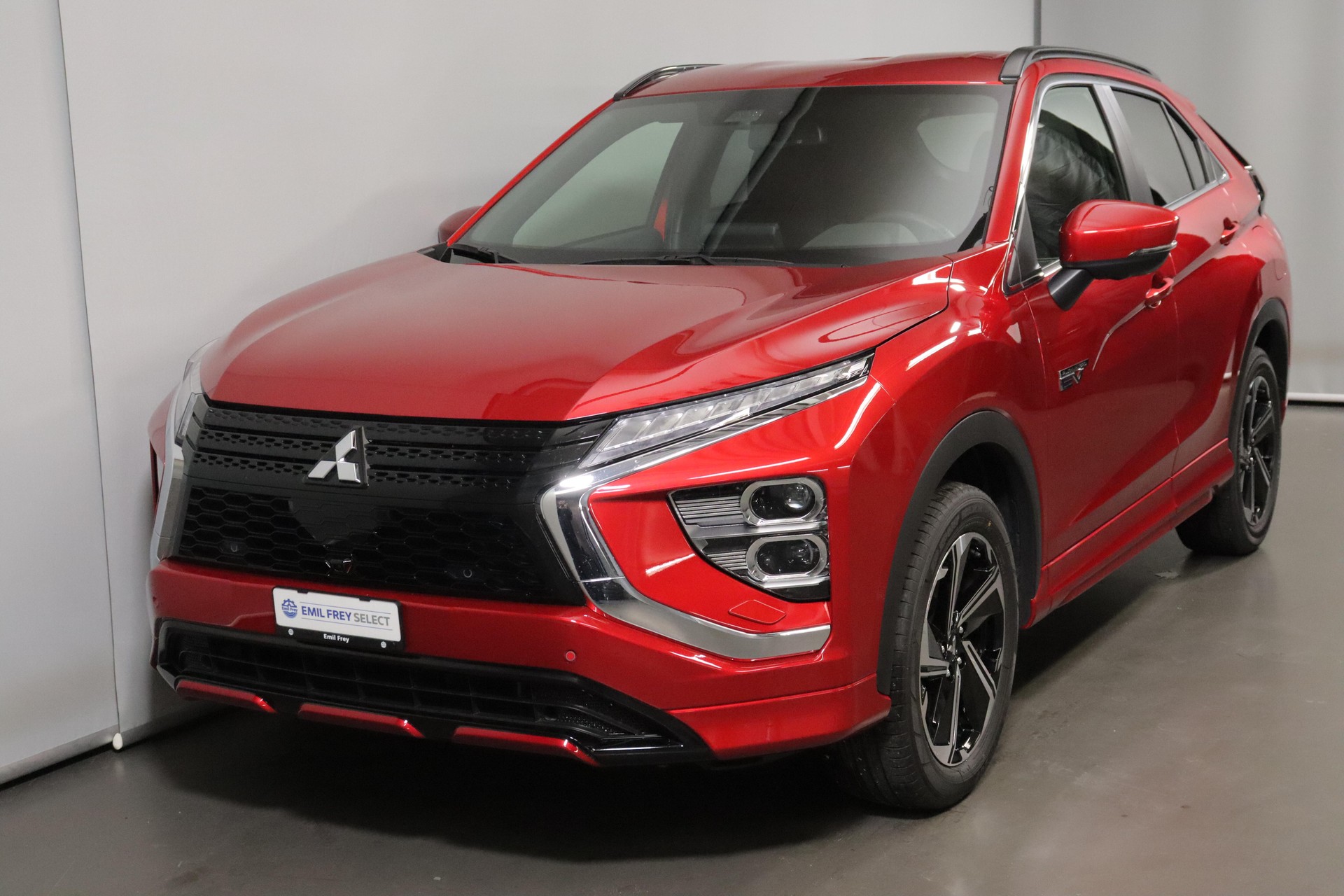 MITSUBISHI Eclipse Cross 2.4 PHEV Intense 4x4-image-0