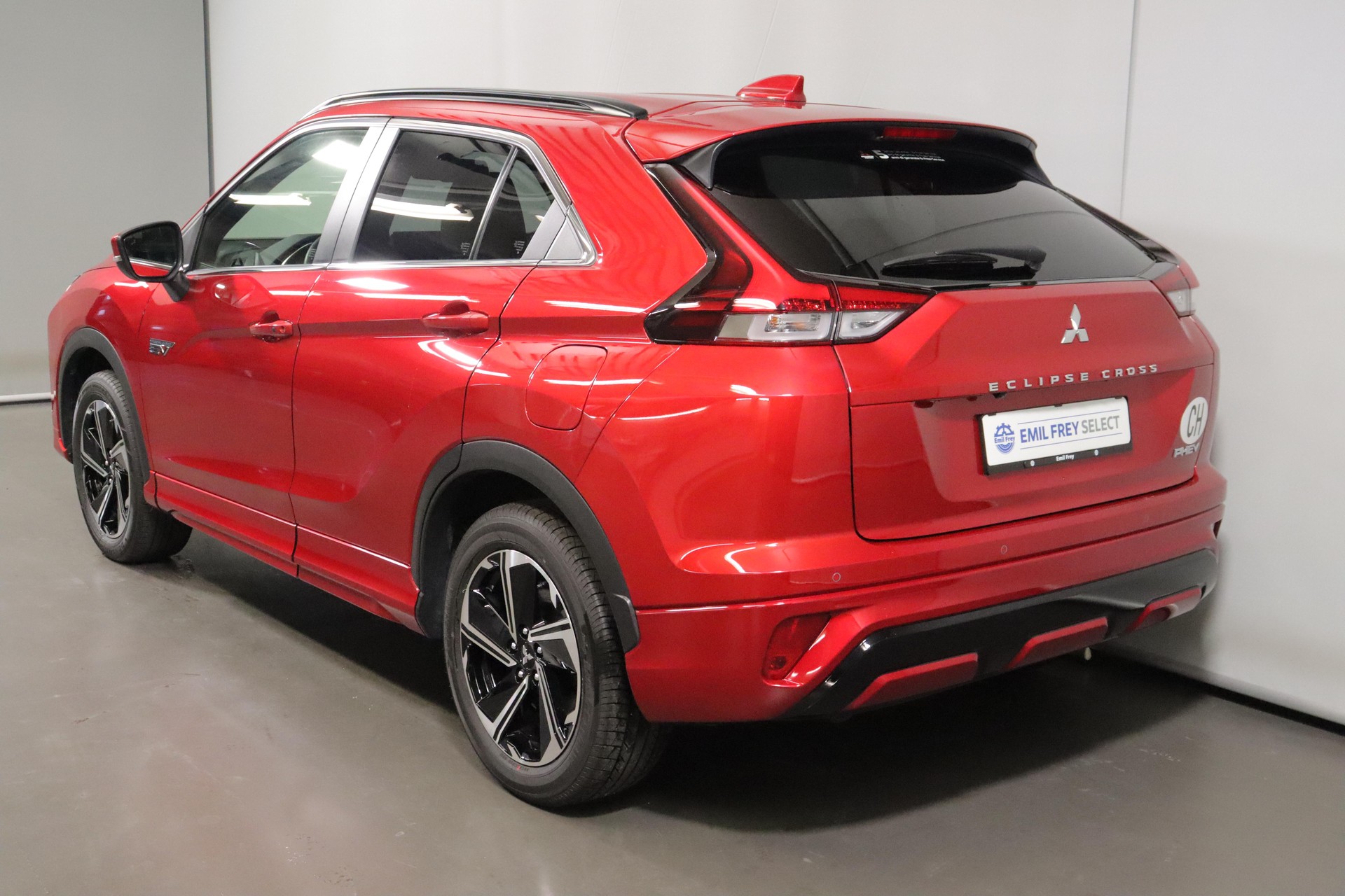 MITSUBISHI Eclipse Cross 2.4 PHEV Intense 4x4-image-12