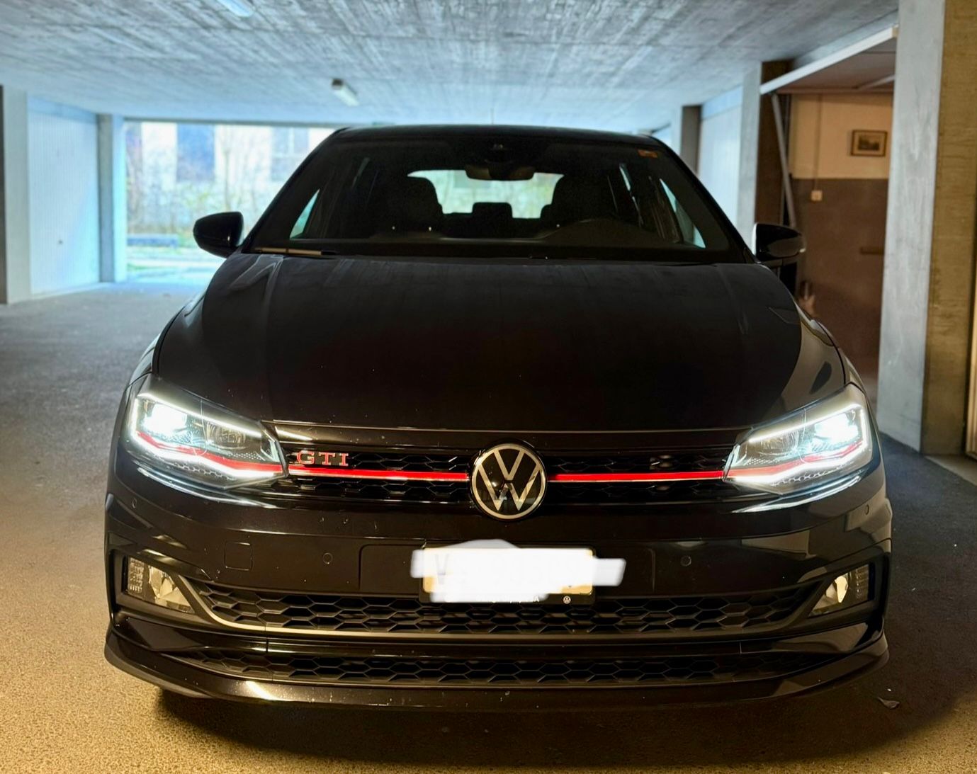 VW Polo 2.0 TSI GTI DSG-image-5