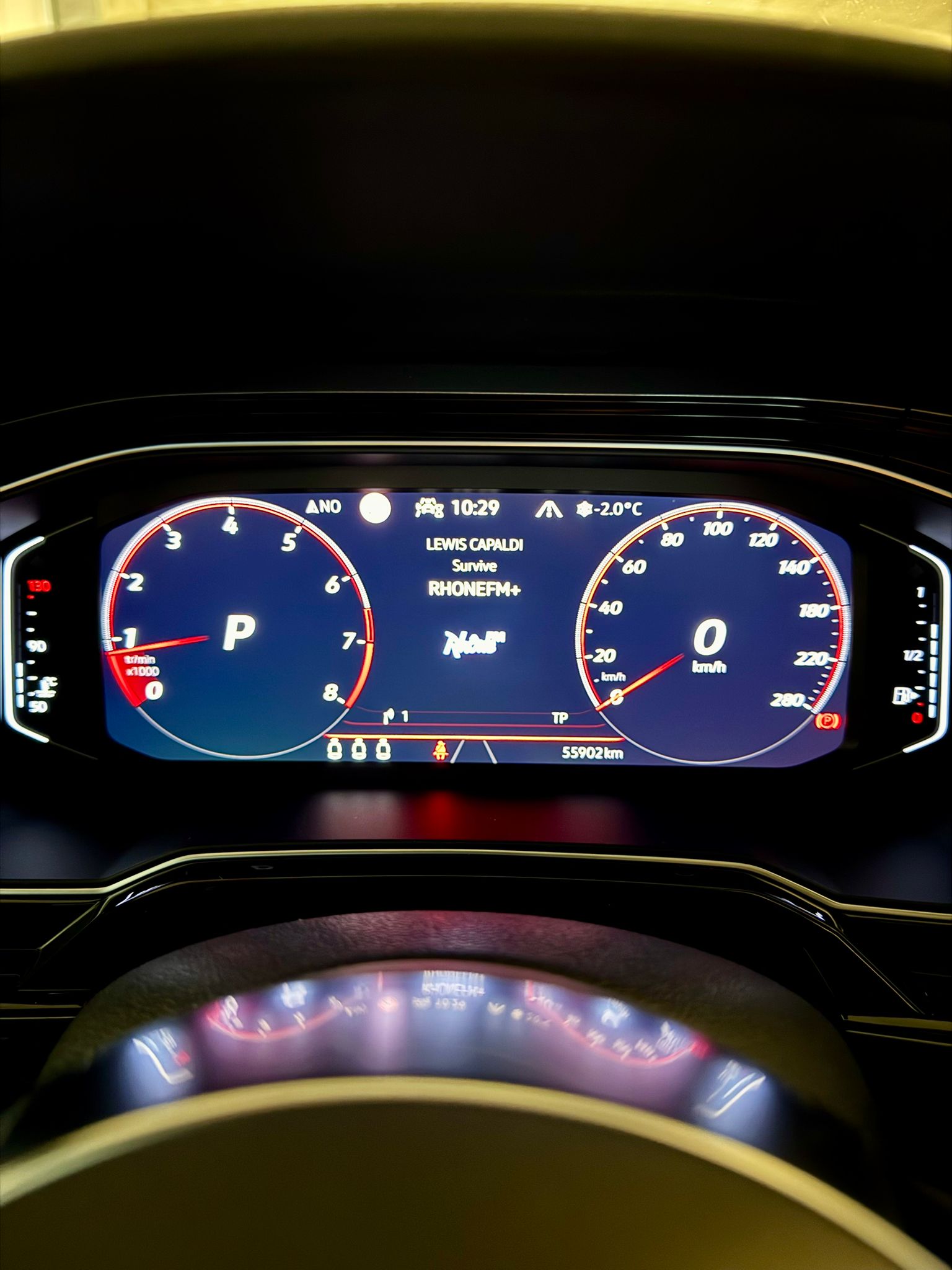 VW Polo 2.0 TSI GTI DSG-image-7