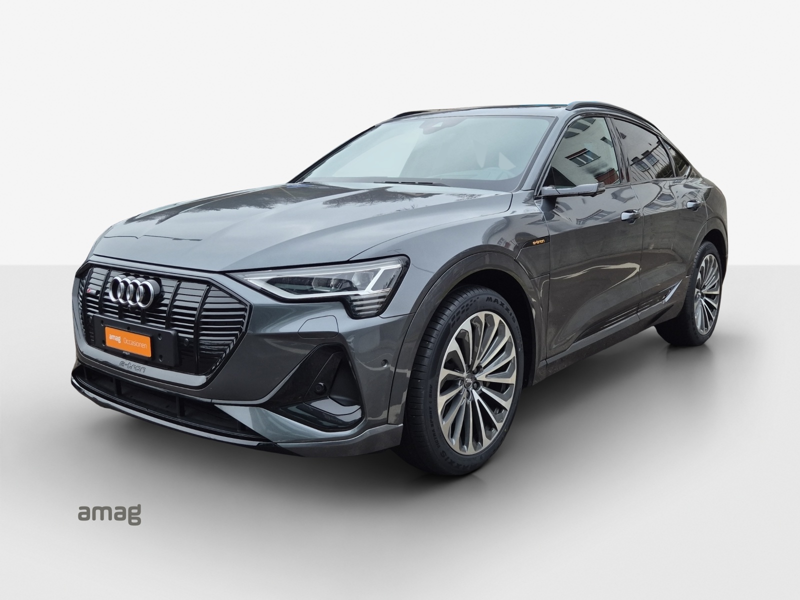 AUDI e-tron 55 Sportback S Line quattro-image-0
