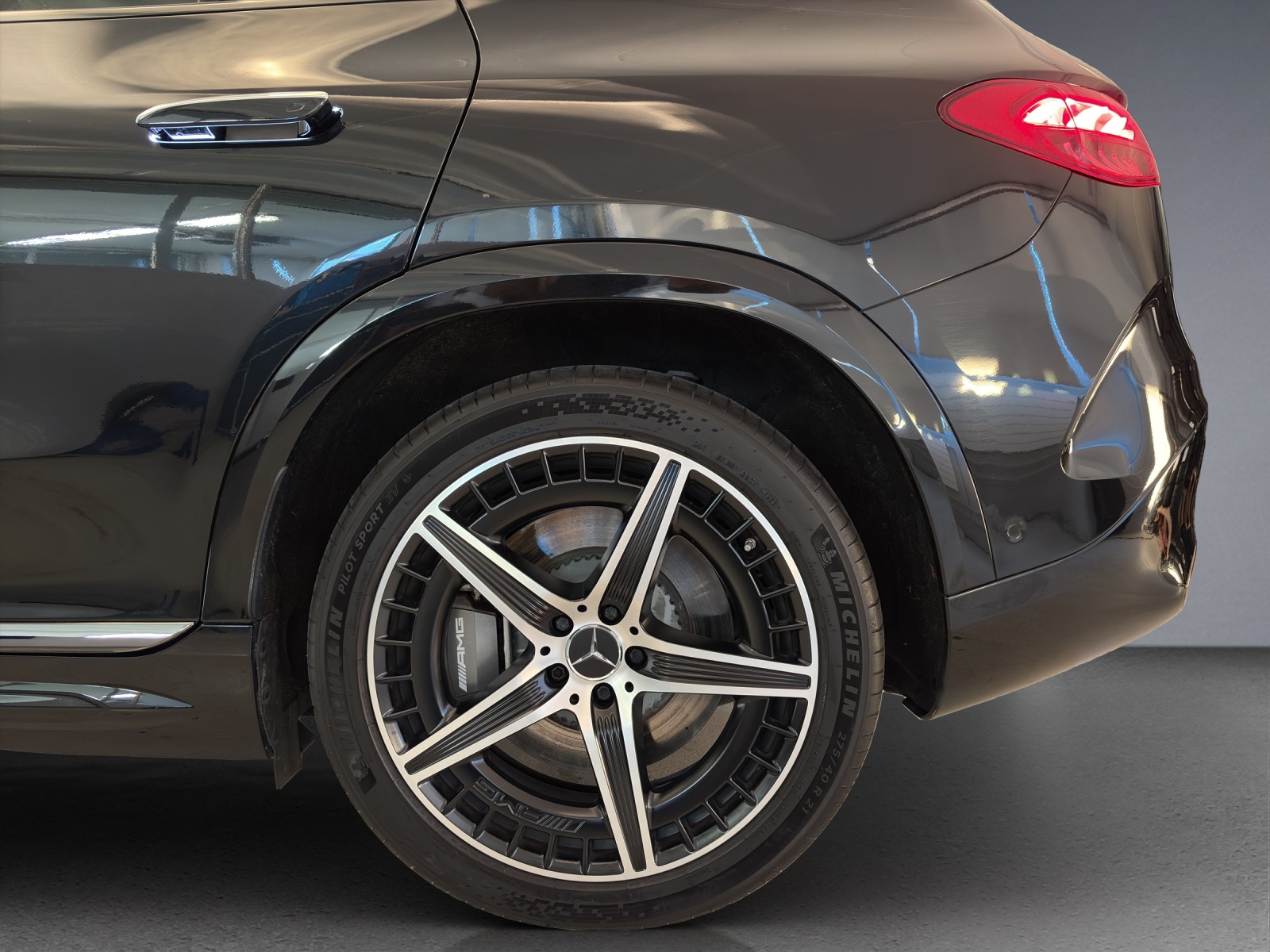 Image MERCEDES-BENZ EQE-SUV EQE SUV AMG 43 4 M Exe.Ed