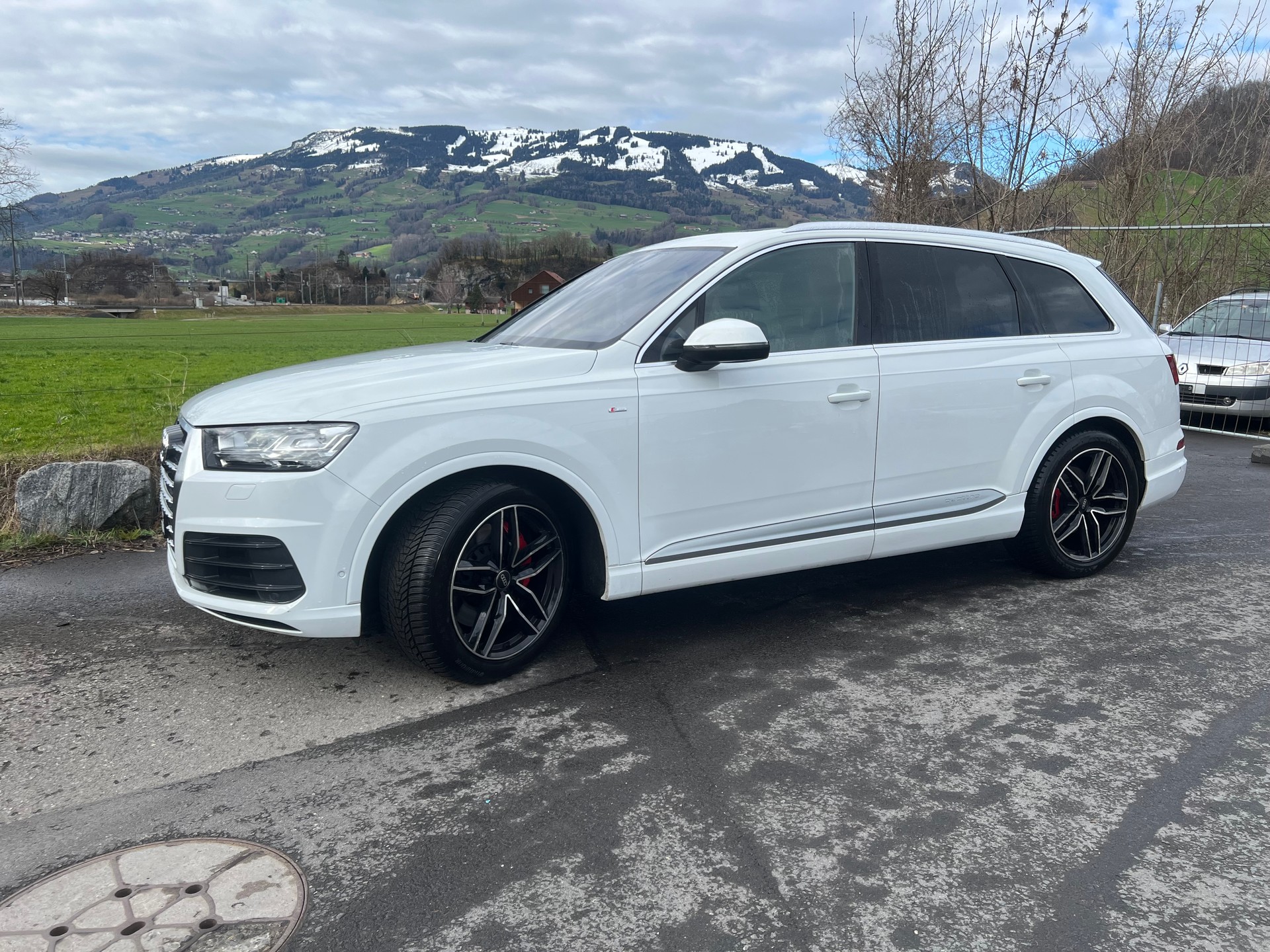 AUDI Q7 3.0 TDI quattro tiptronic-image-0