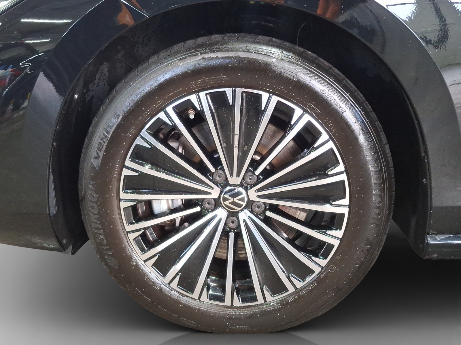 VW Passat Variant 2.0 TDI evo Elegance 4 Motion DSG-image-14