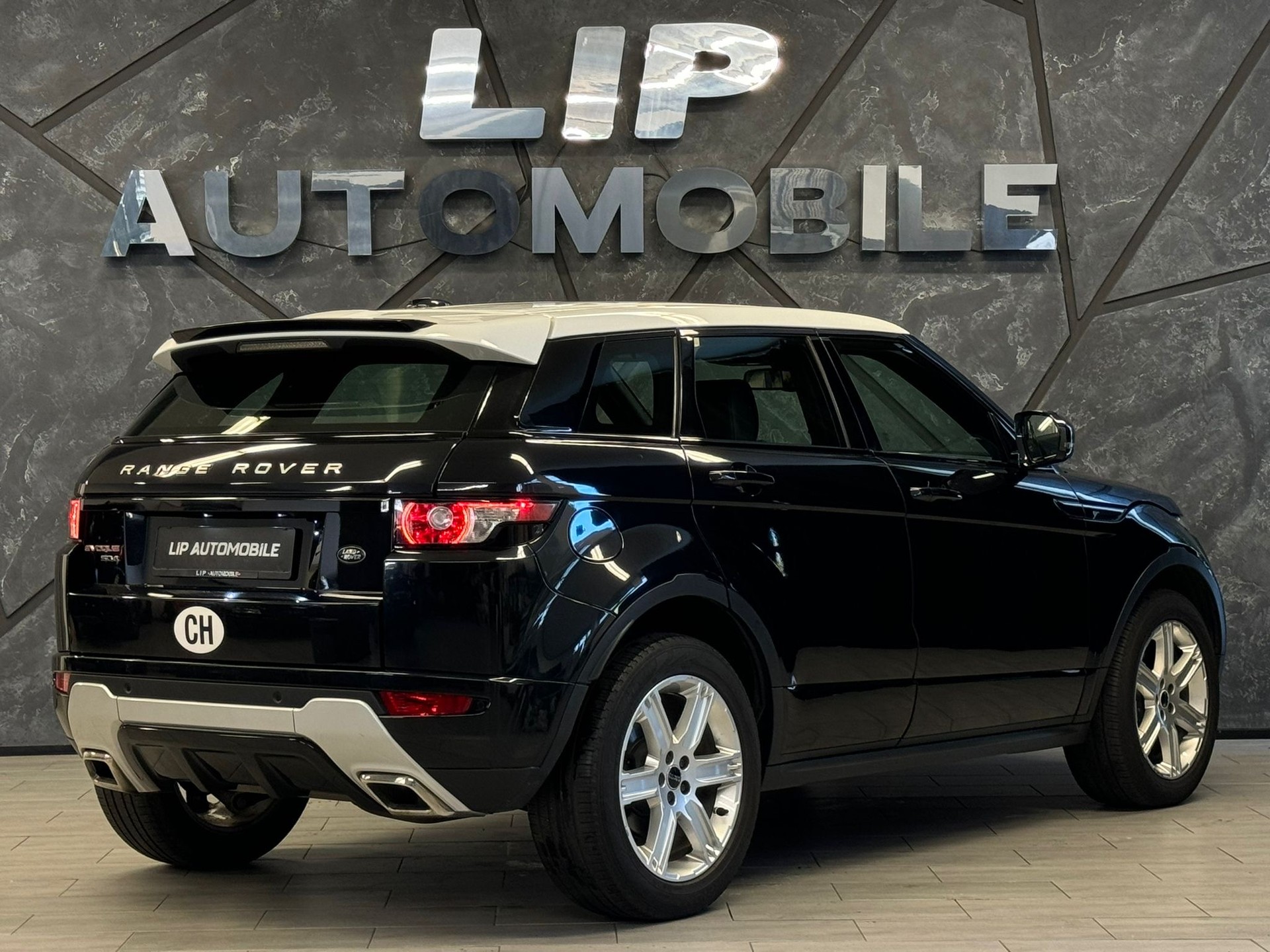 LAND ROVER Range Rover Evoque 2.2 SD4 Prestige-image-5