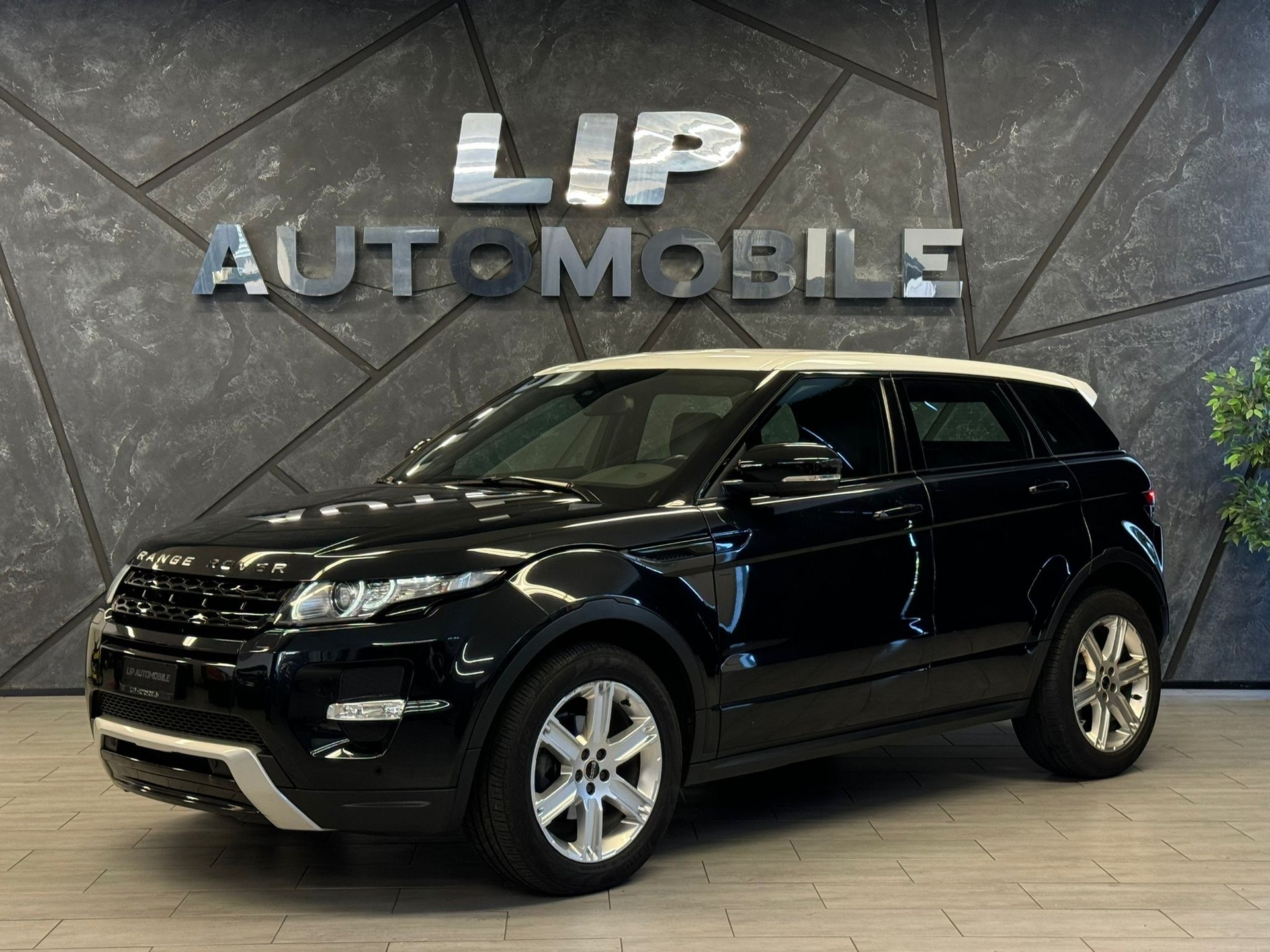 LAND ROVER Range Rover Evoque 2.2 SD4 Prestige-image-0