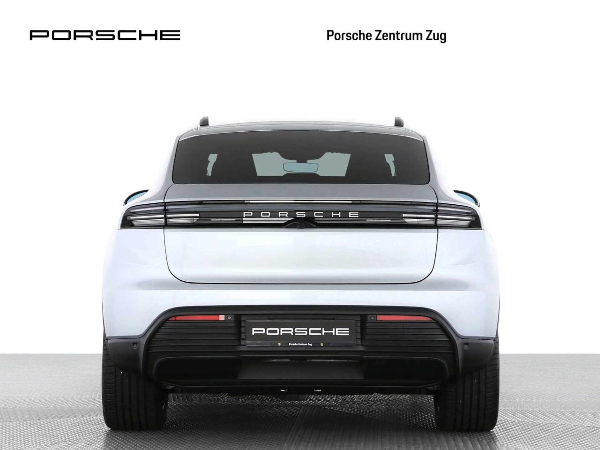 PORSCHE Macan 4-image-5