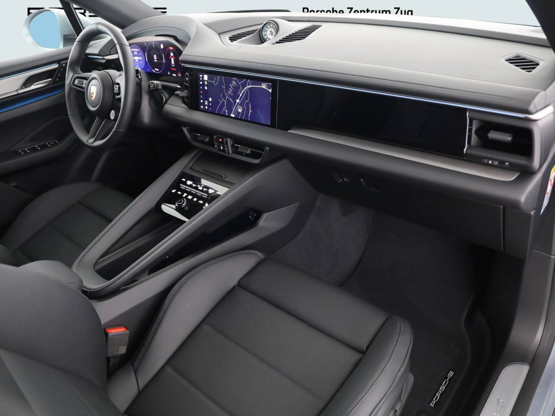 PORSCHE Macan 4-image-8