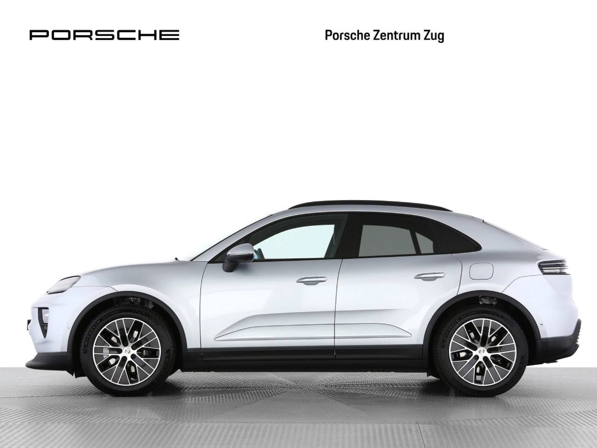 PORSCHE Macan 4-image-6