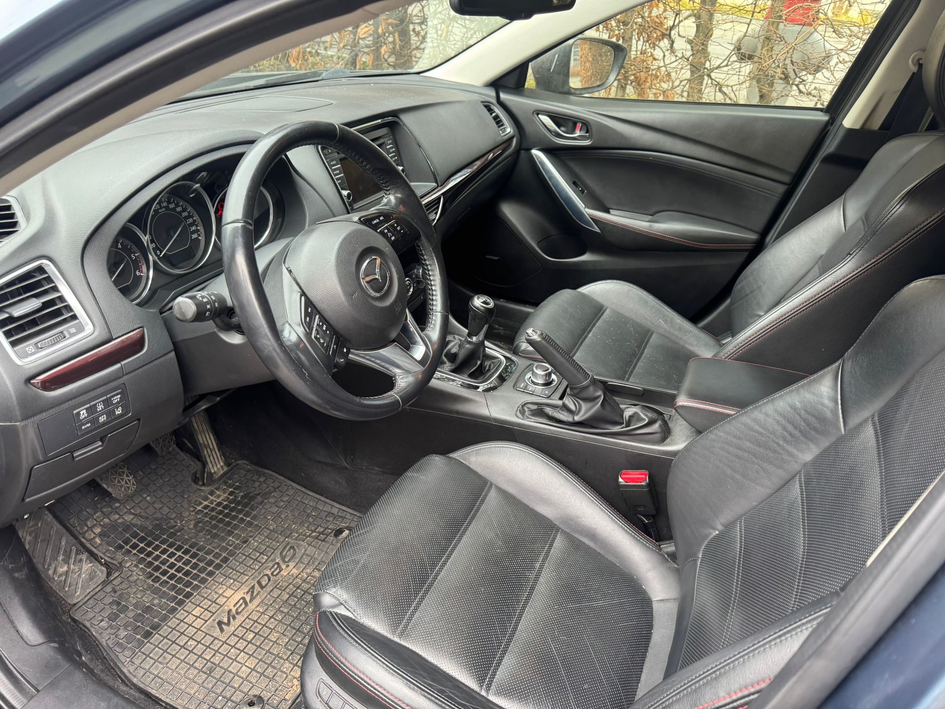 MAZDA 6 Sportwagon 2.2 D 16V HP Revolution-image-3