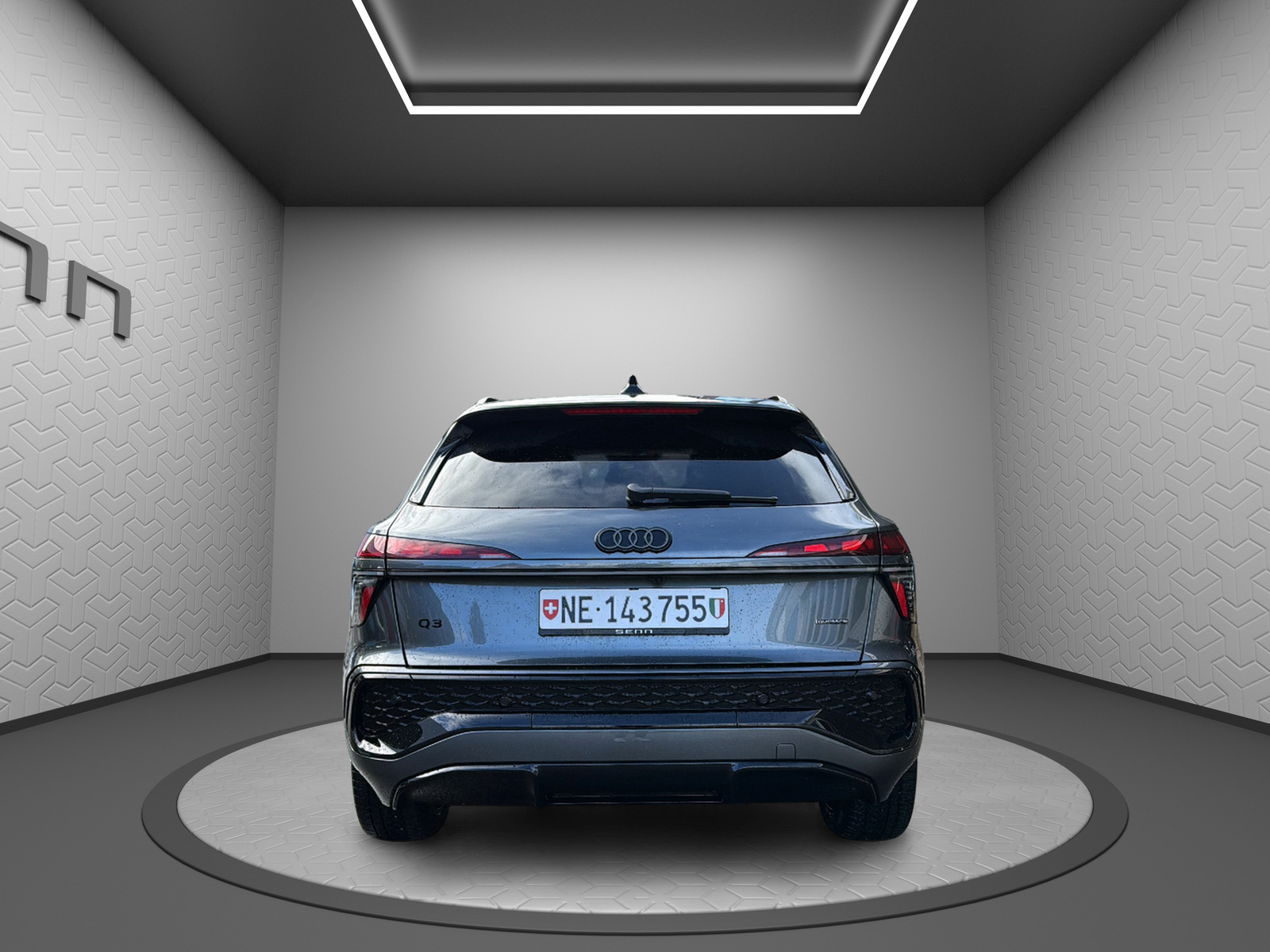 AUDI Q3 SUV 110 kW TFSI S tronic-image-4