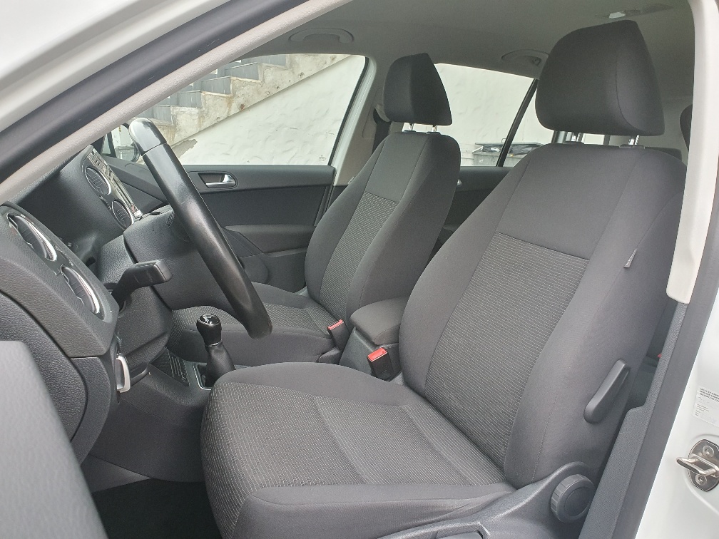 VW Tiguan 1.4 TSI BlueMotion Trend & Fun-image-6