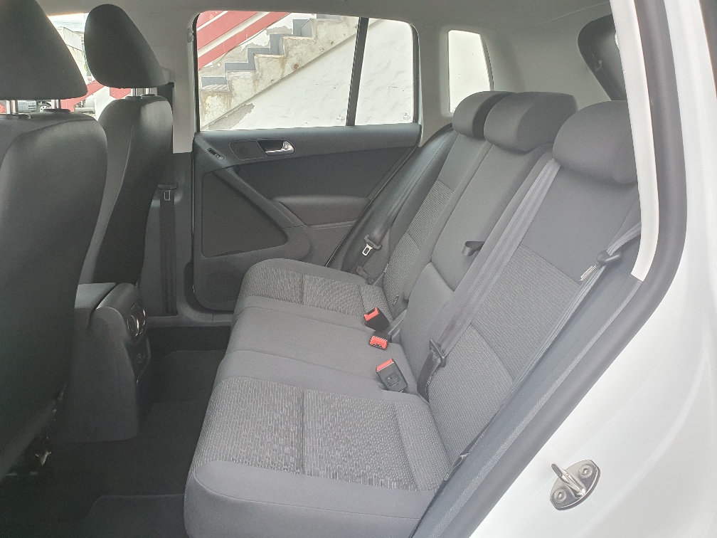 VW Tiguan 1.4 TSI BlueMotion Trend & Fun-image-7