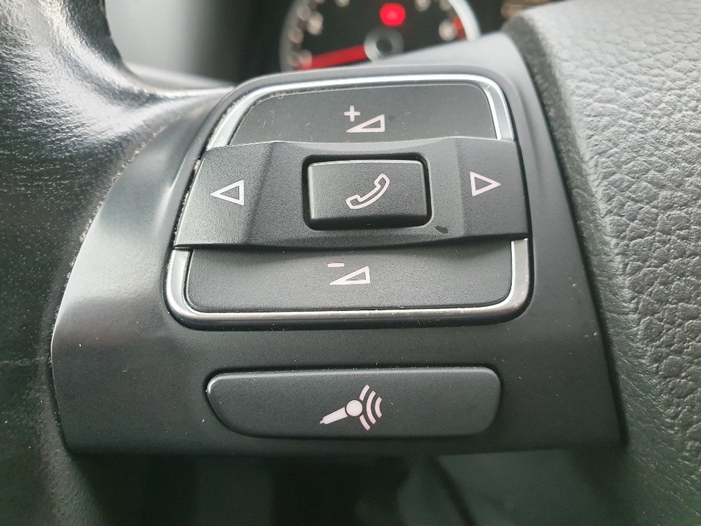 VW Tiguan 1.4 TSI BlueMotion Trend & Fun-image-11