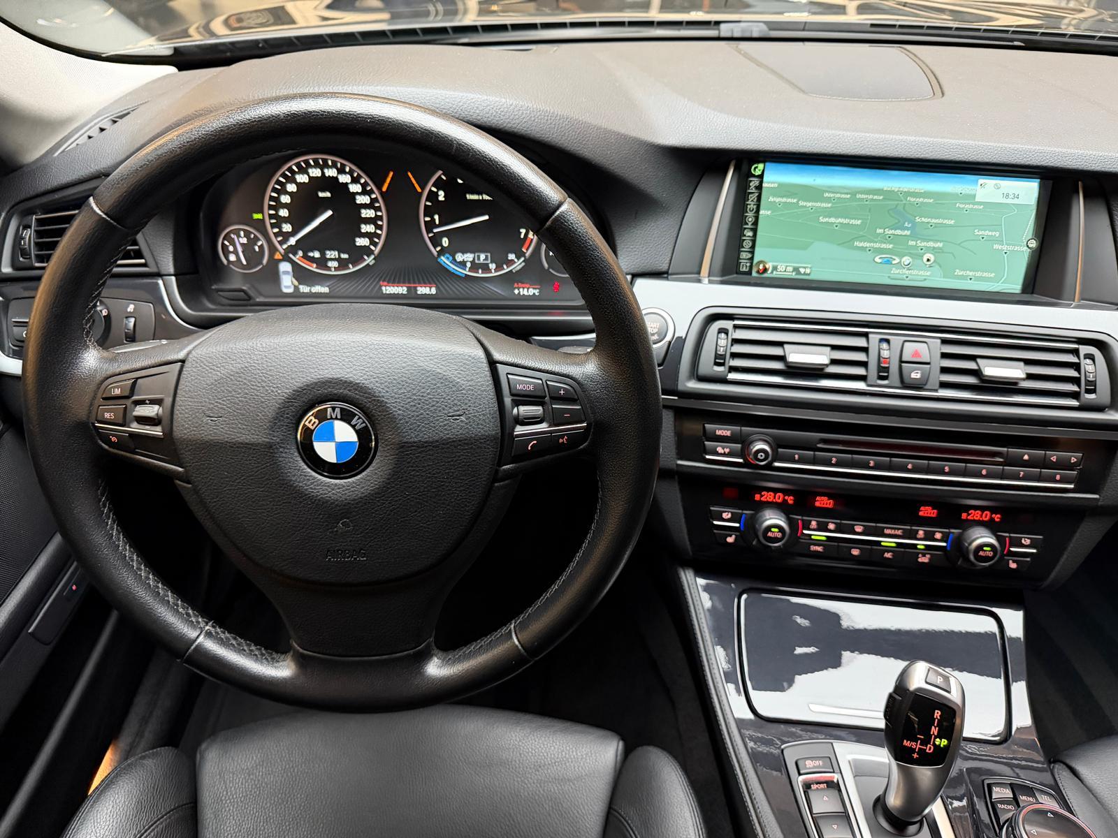 BMW 535i xDrive-image-12